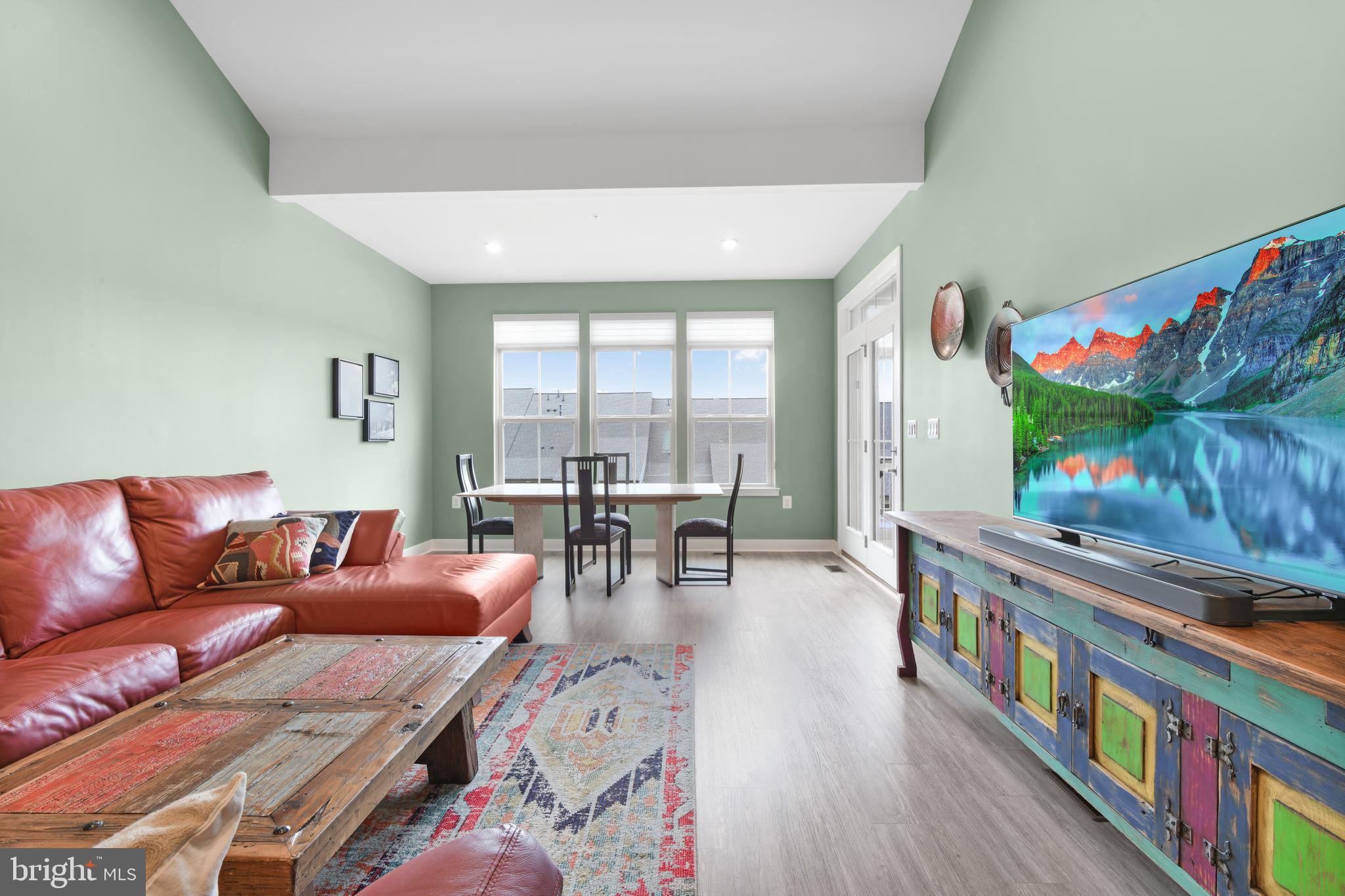 THE WOODLANDS - Residential