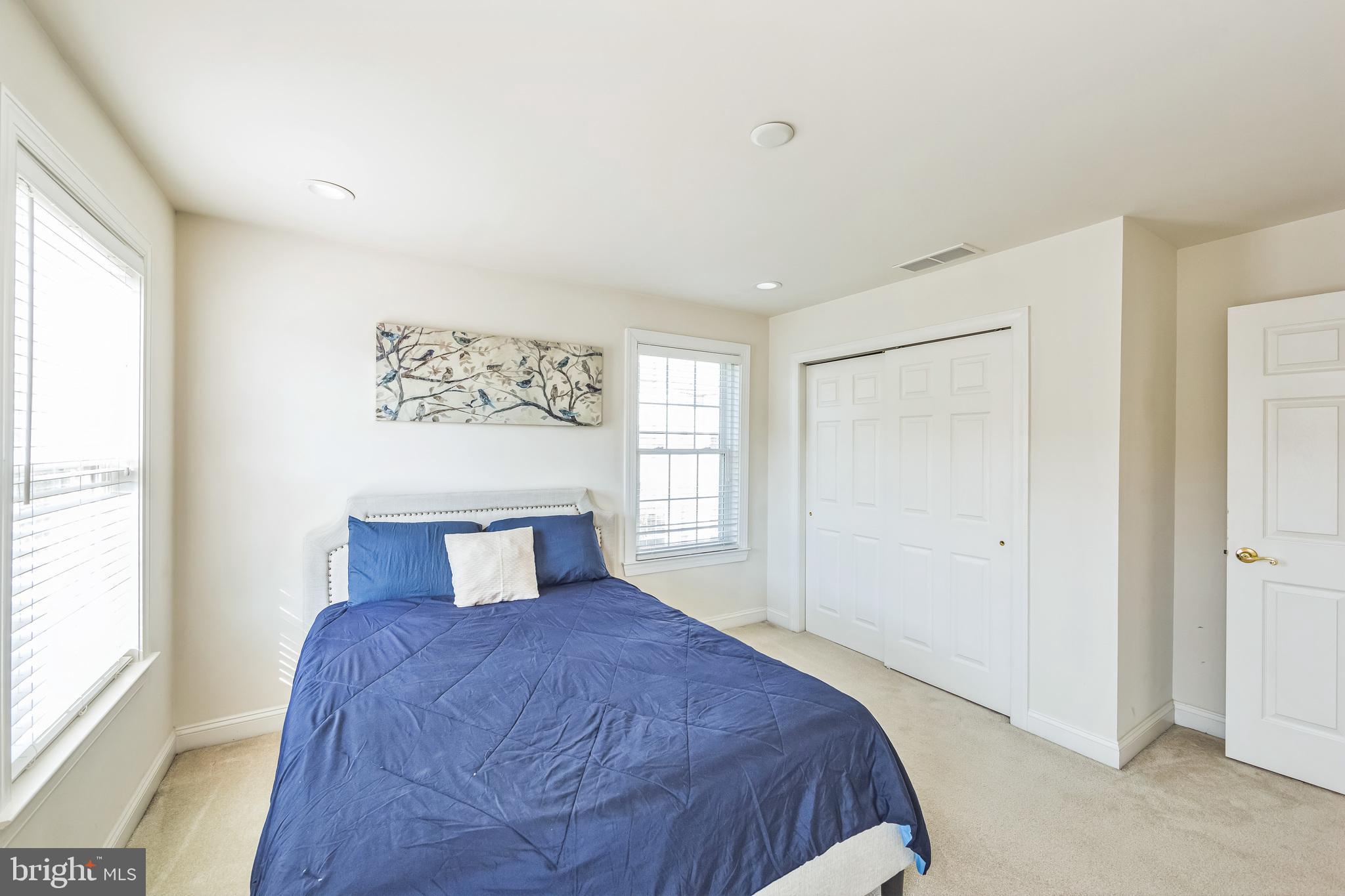 CHESTERFIELD - Residential