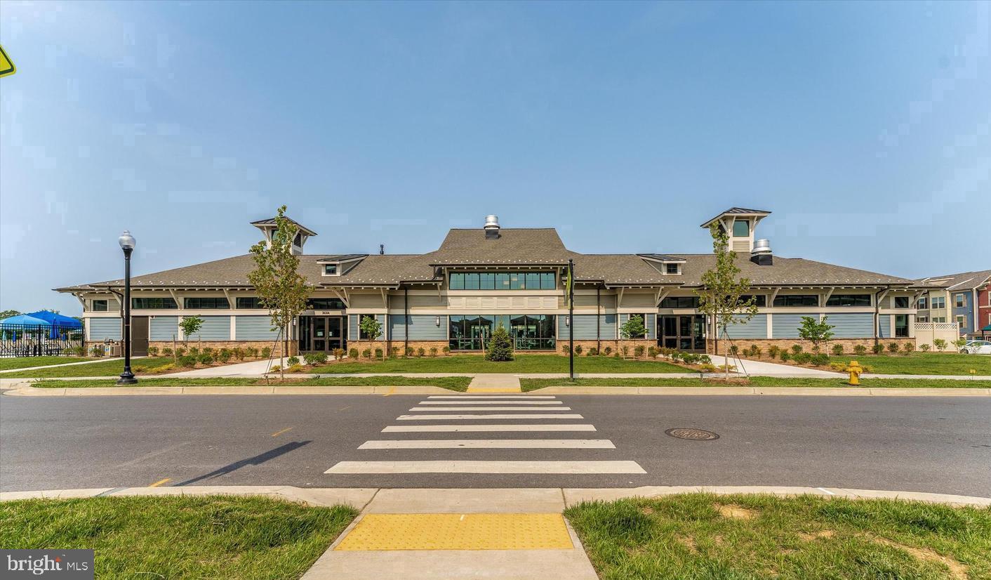 URBANA - Residential