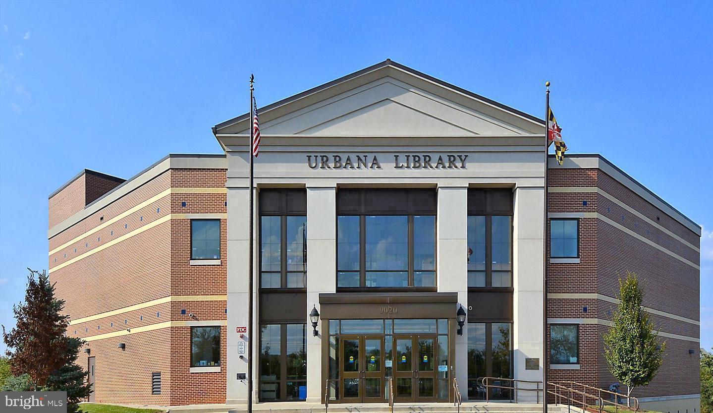 URBANA - Residential