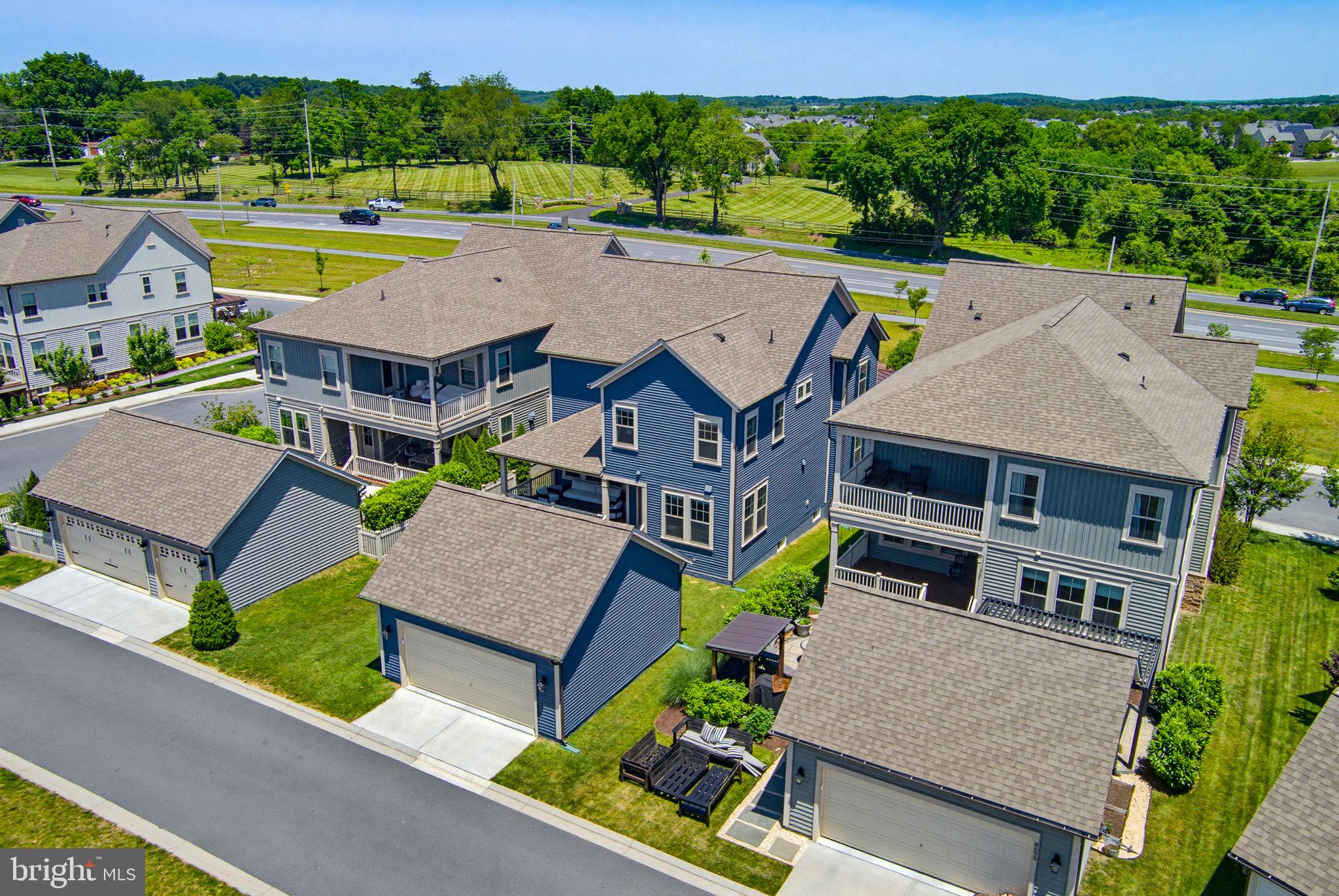 URBANA - Residential