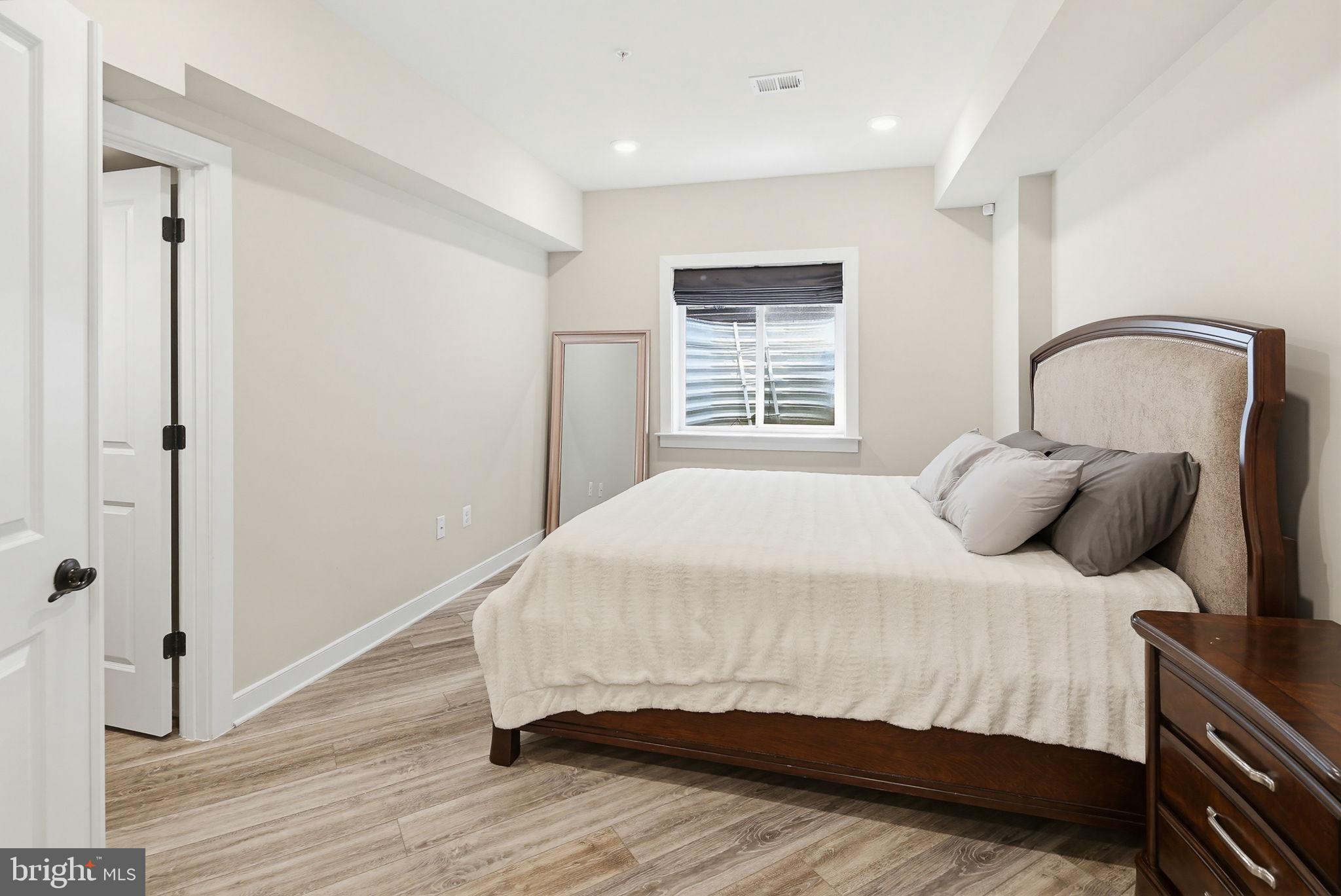 URBANA - Residential