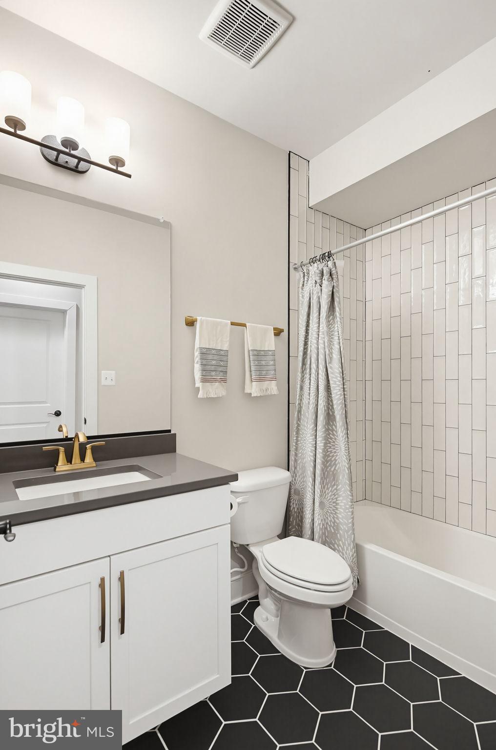 URBANA - Residential