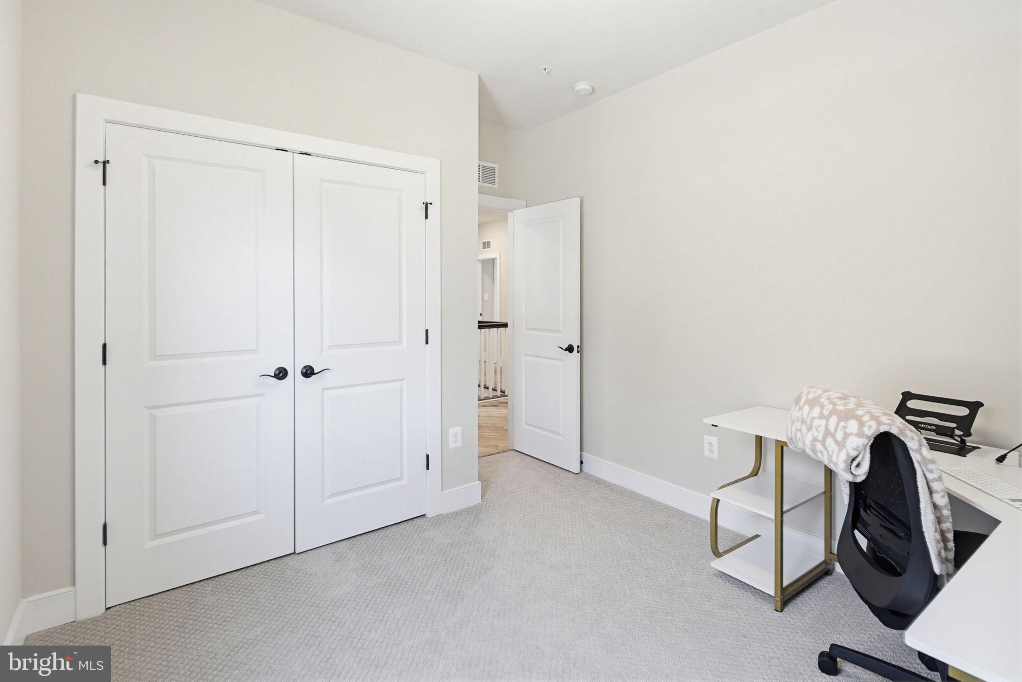 URBANA - Residential