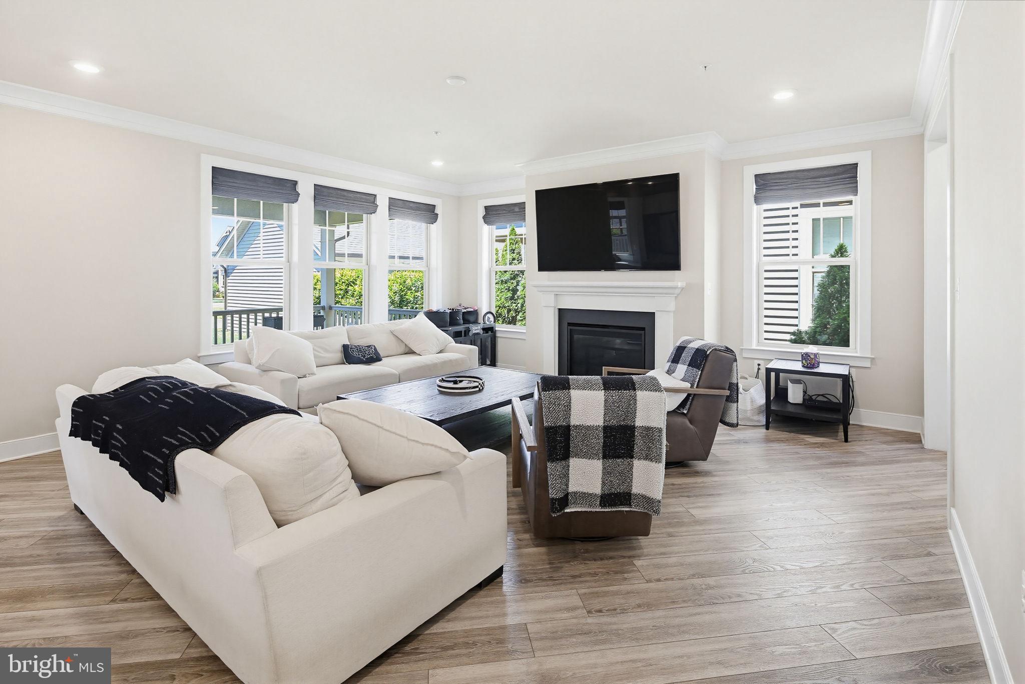 URBANA - Residential