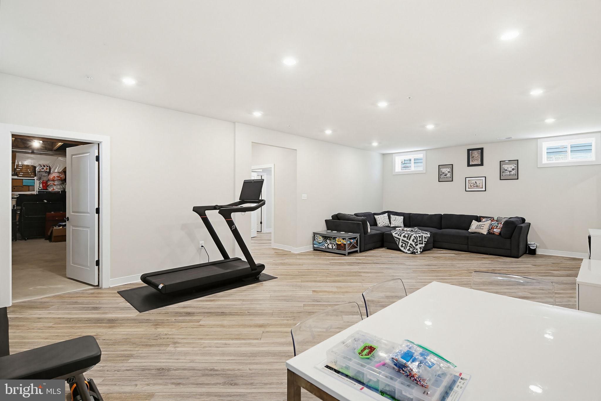 URBANA - Residential