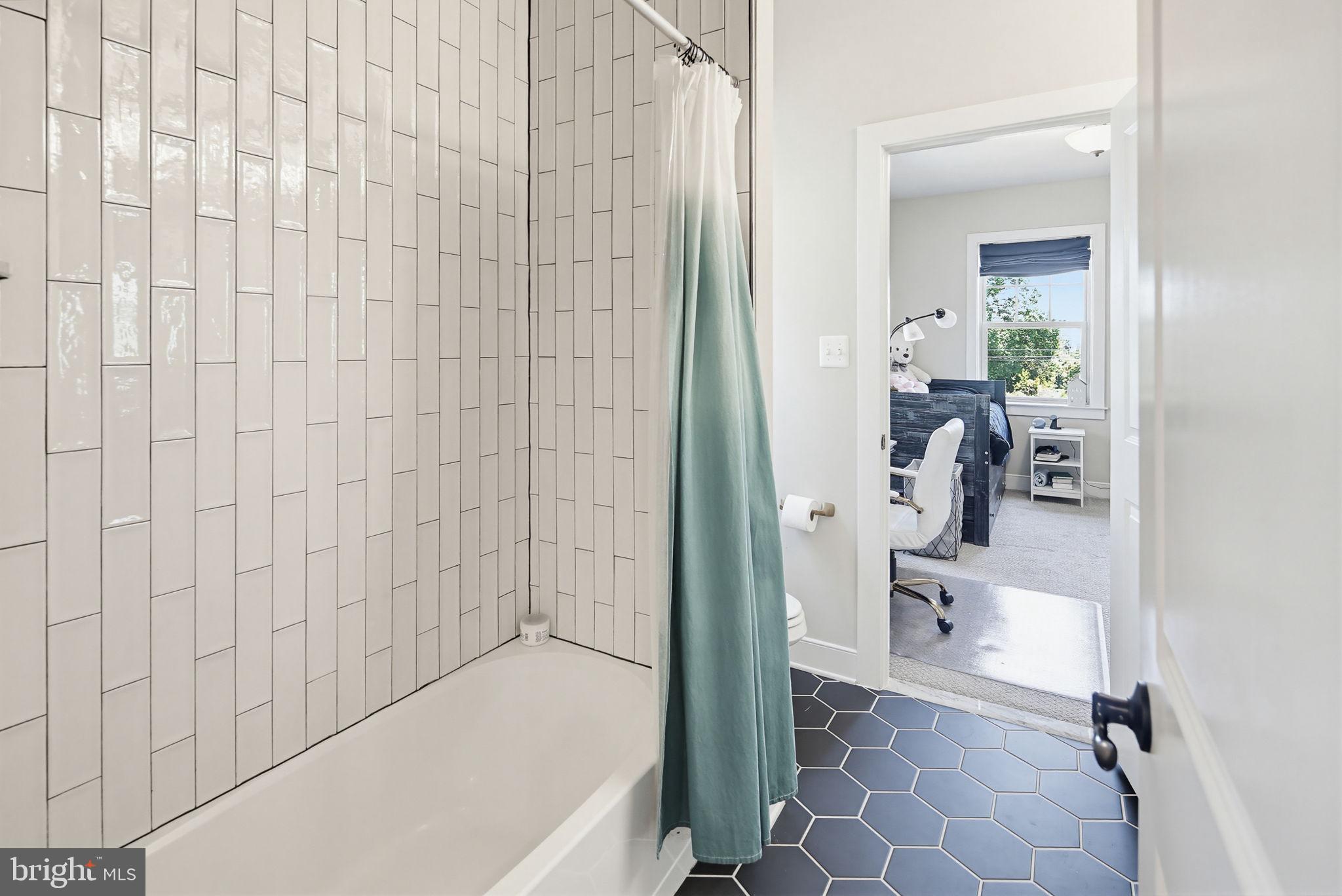 URBANA - Residential