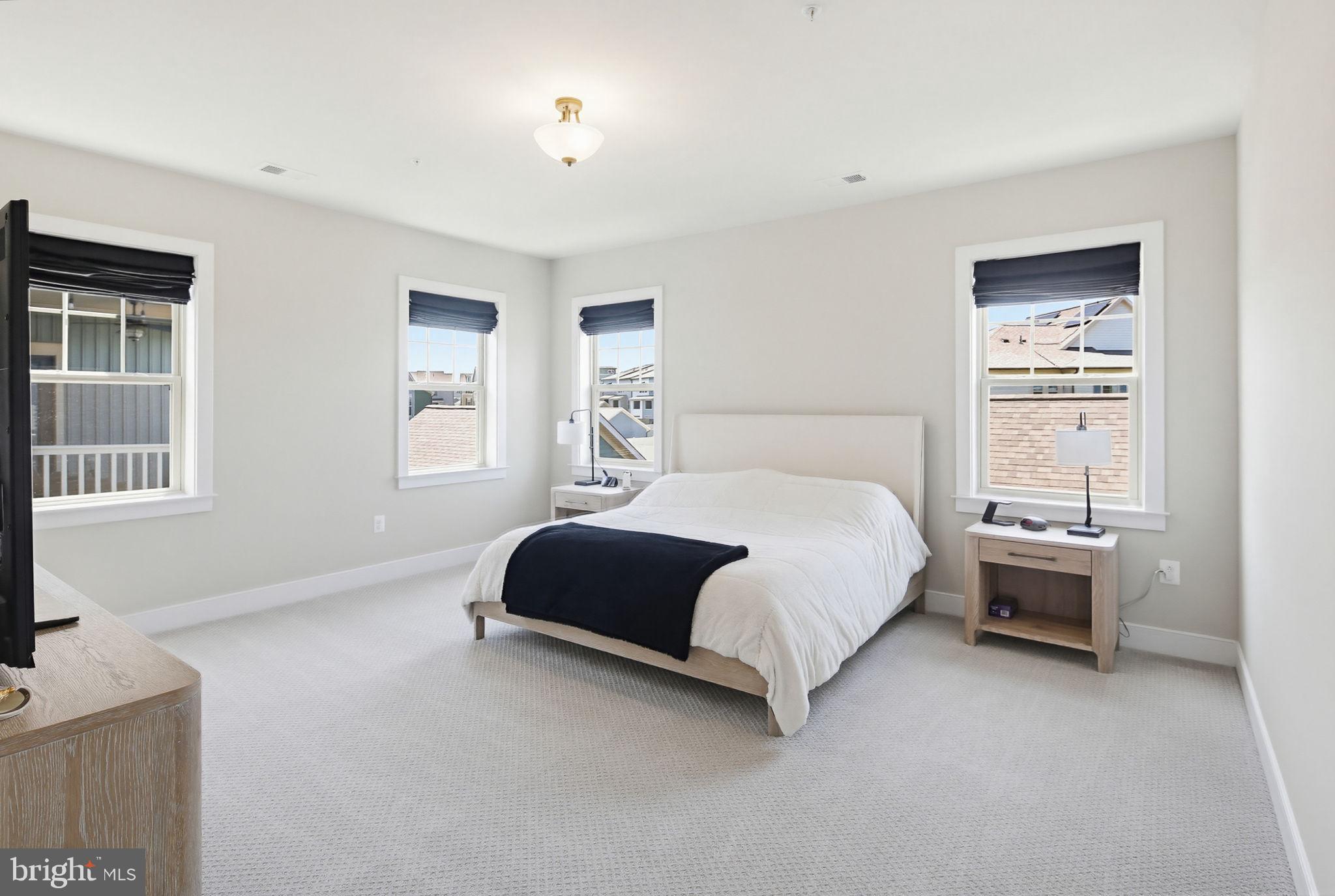 URBANA - Residential