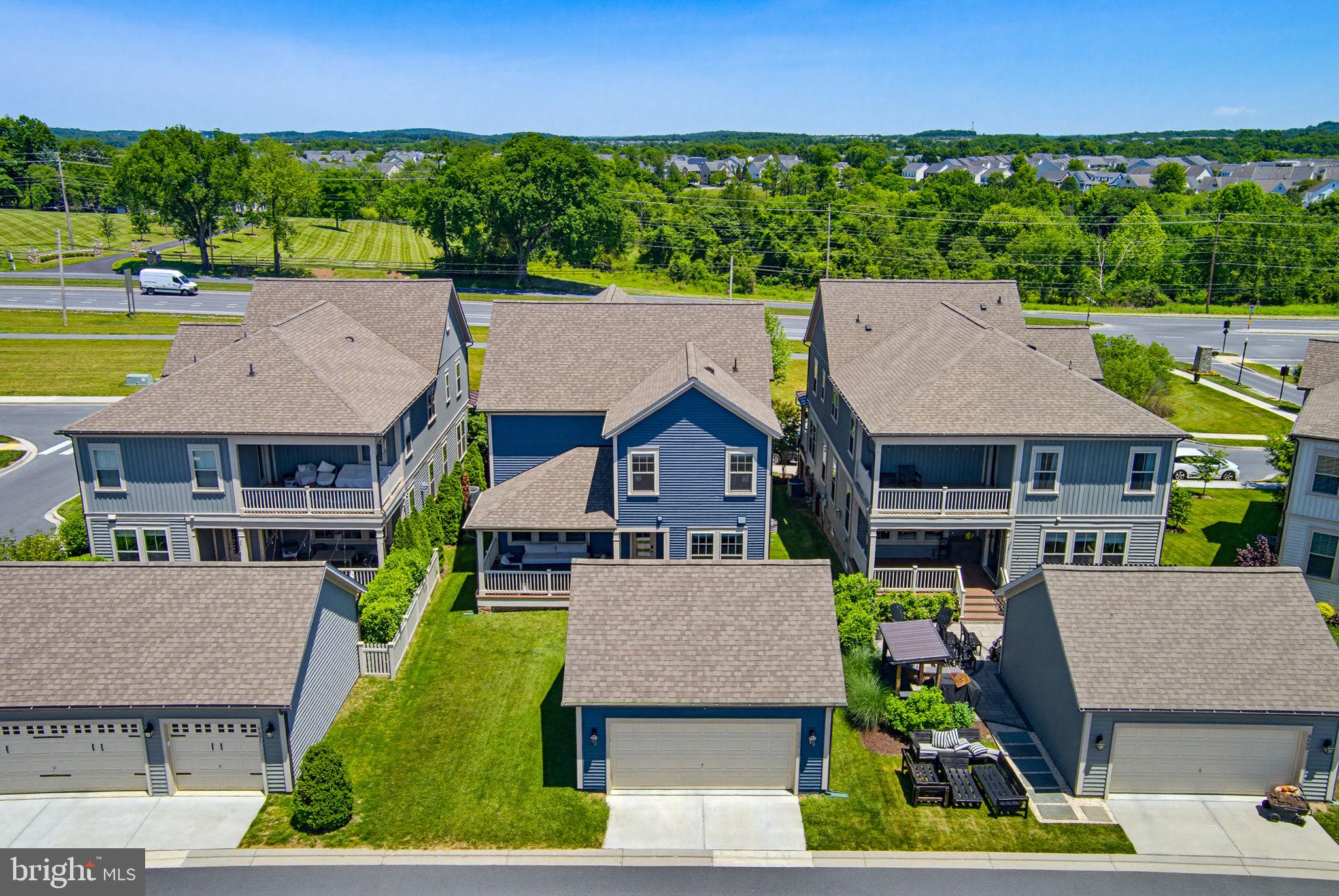 URBANA - Residential
