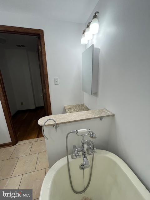 FOLCROFT - Residential Lease