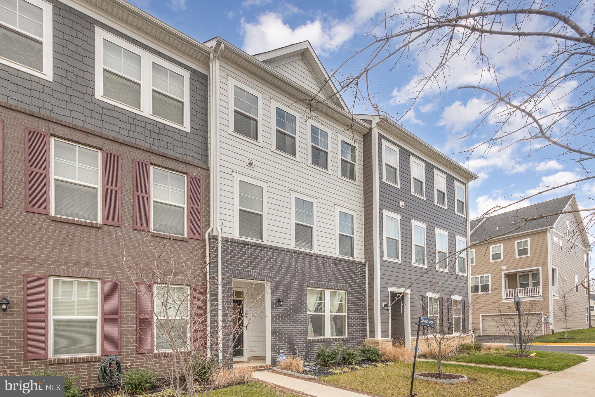 POTOMAC SHORES - Residential
