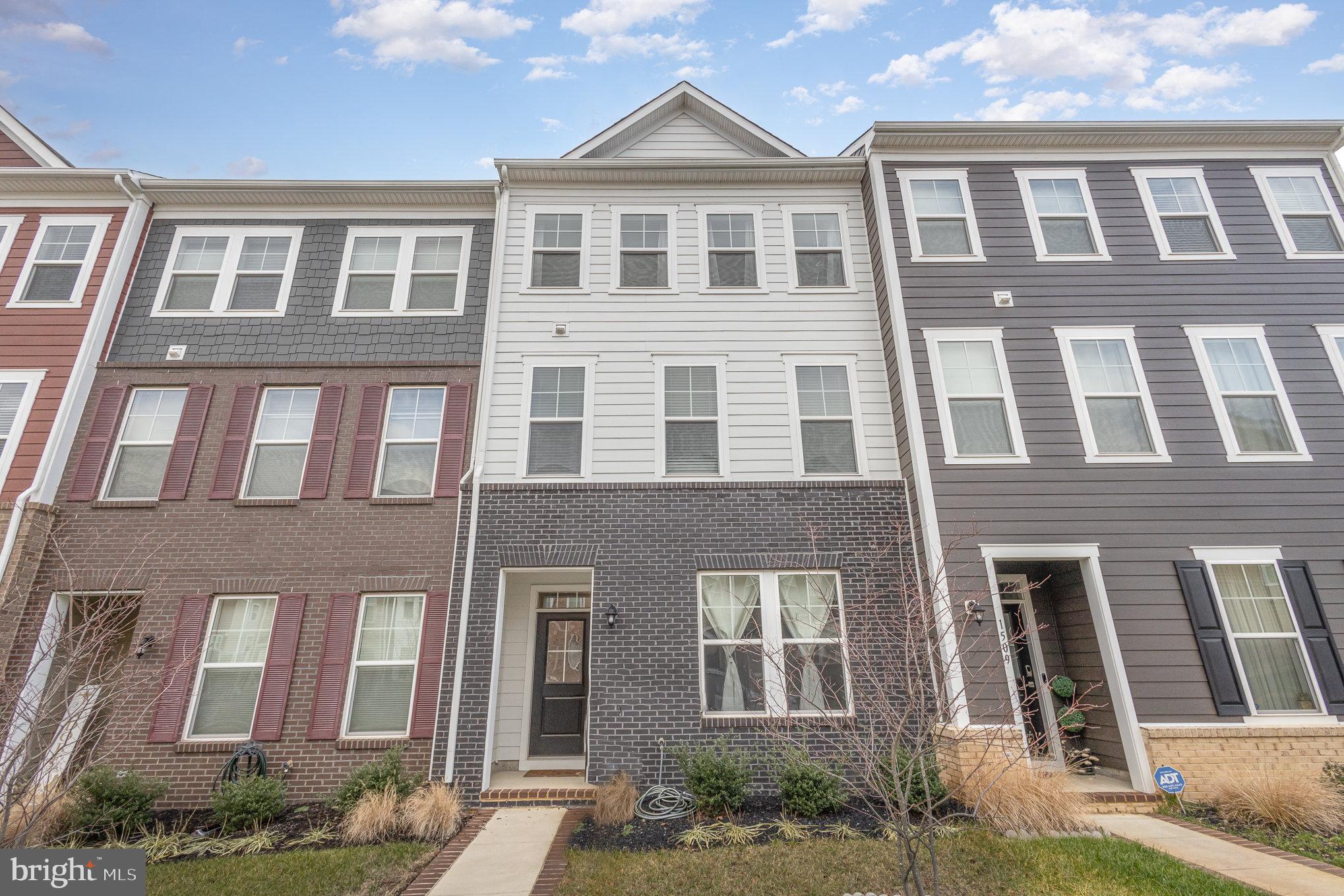POTOMAC SHORES - Residential