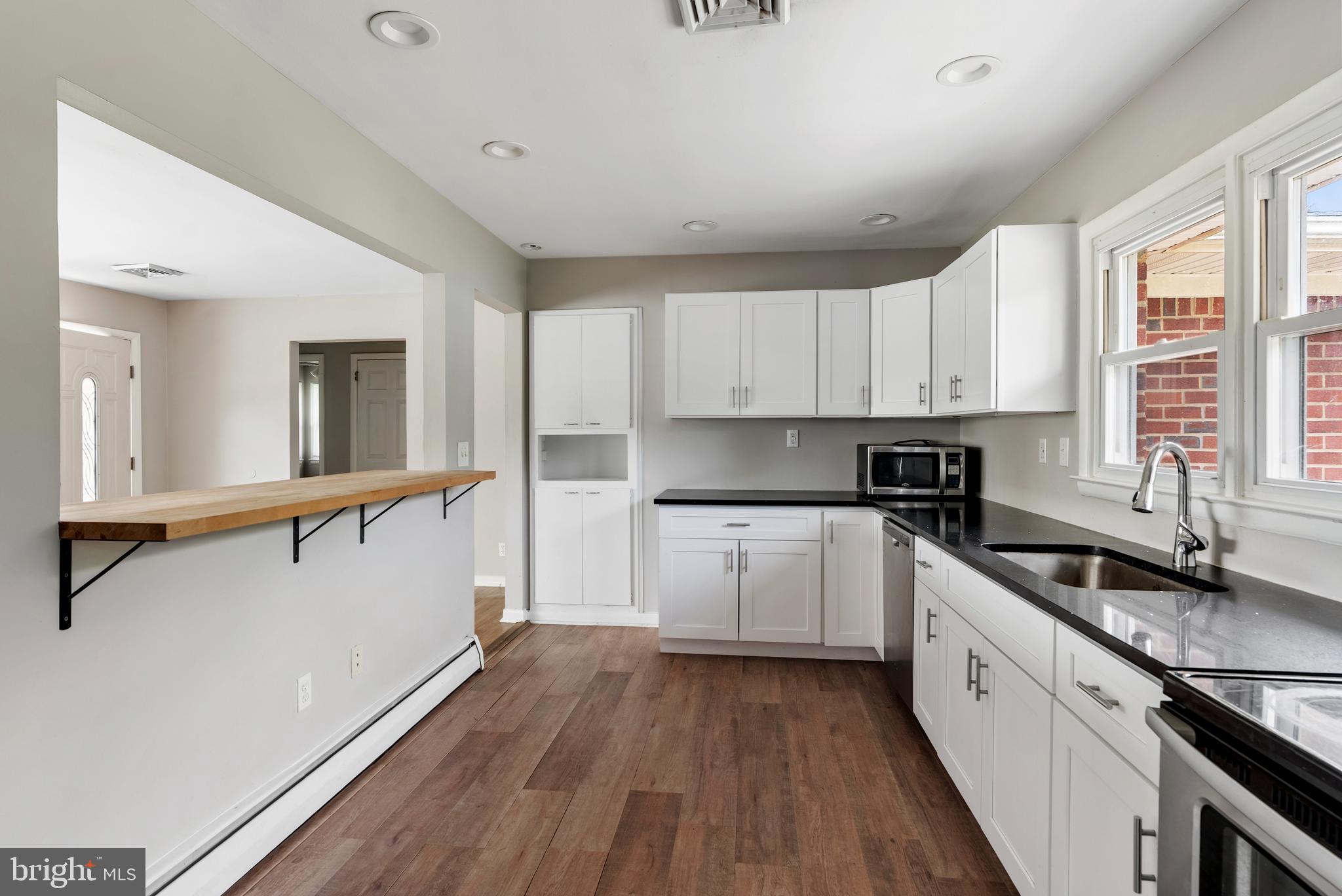 CAMPUS HILLS - Residential