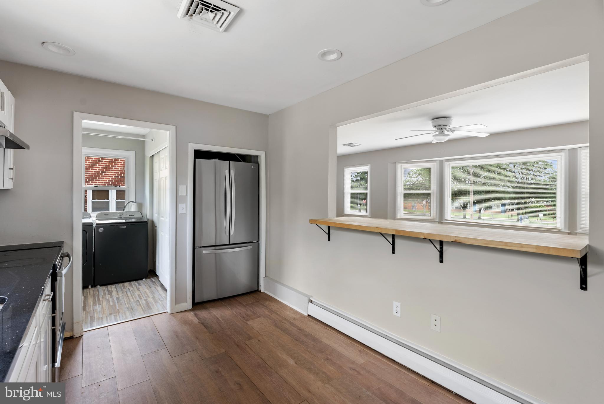 CAMPUS HILLS - Residential
