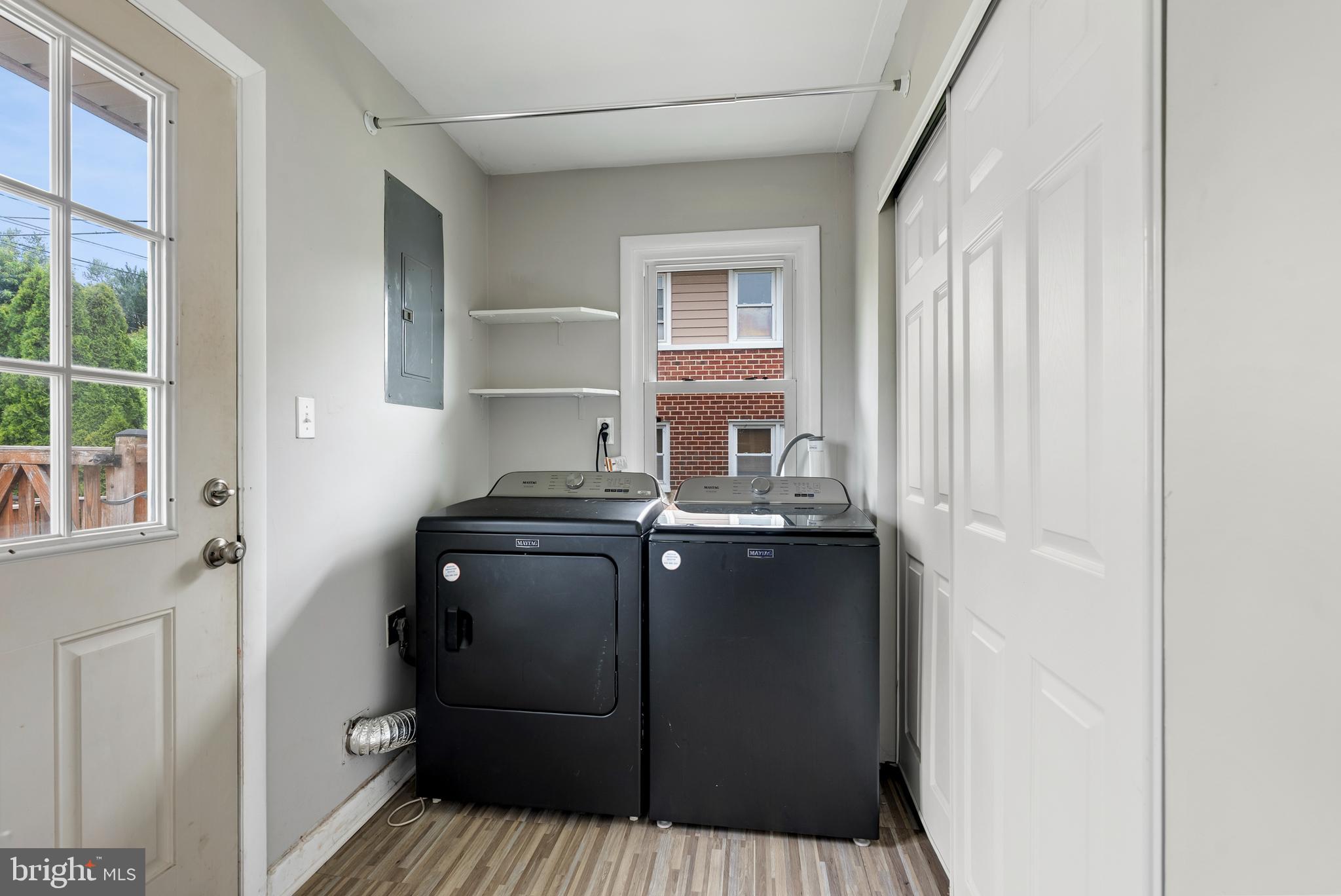 CAMPUS HILLS - Residential