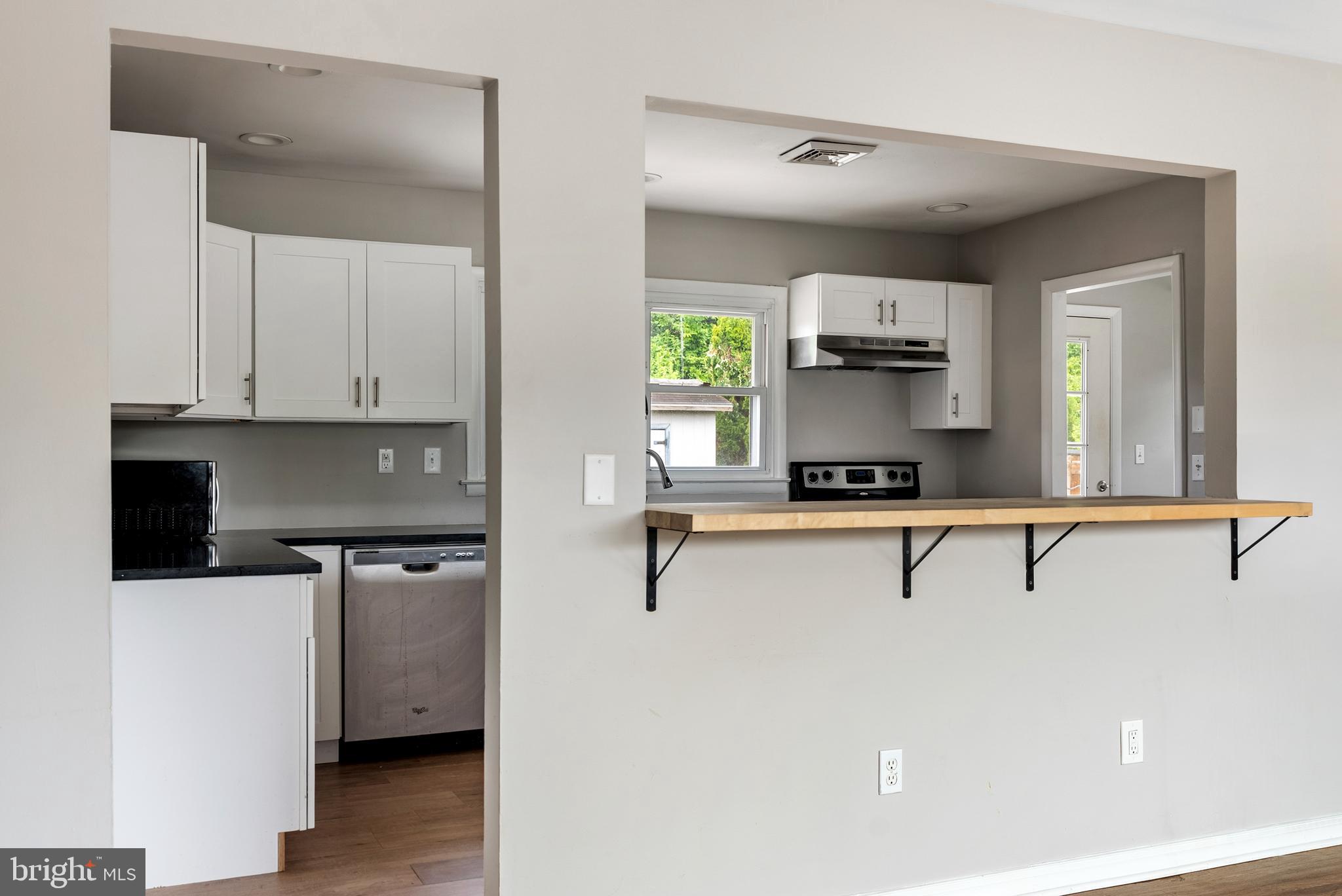CAMPUS HILLS - Residential