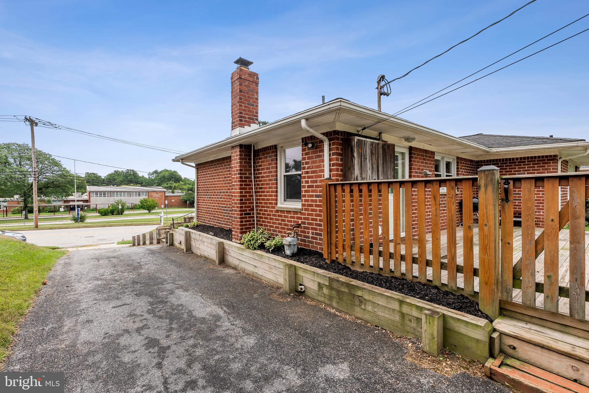 CAMPUS HILLS - Residential