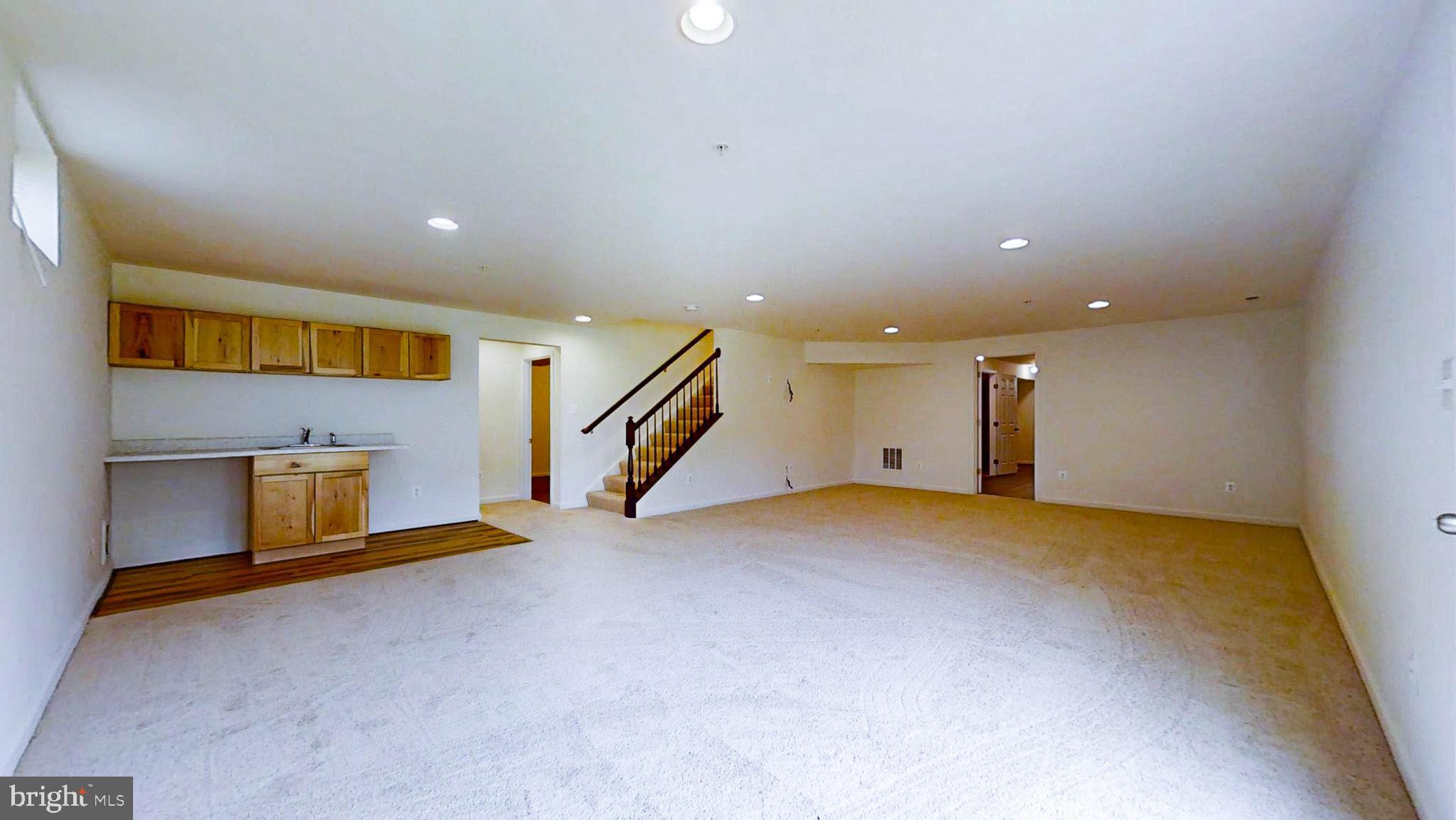 WESTFIELDS - Residential