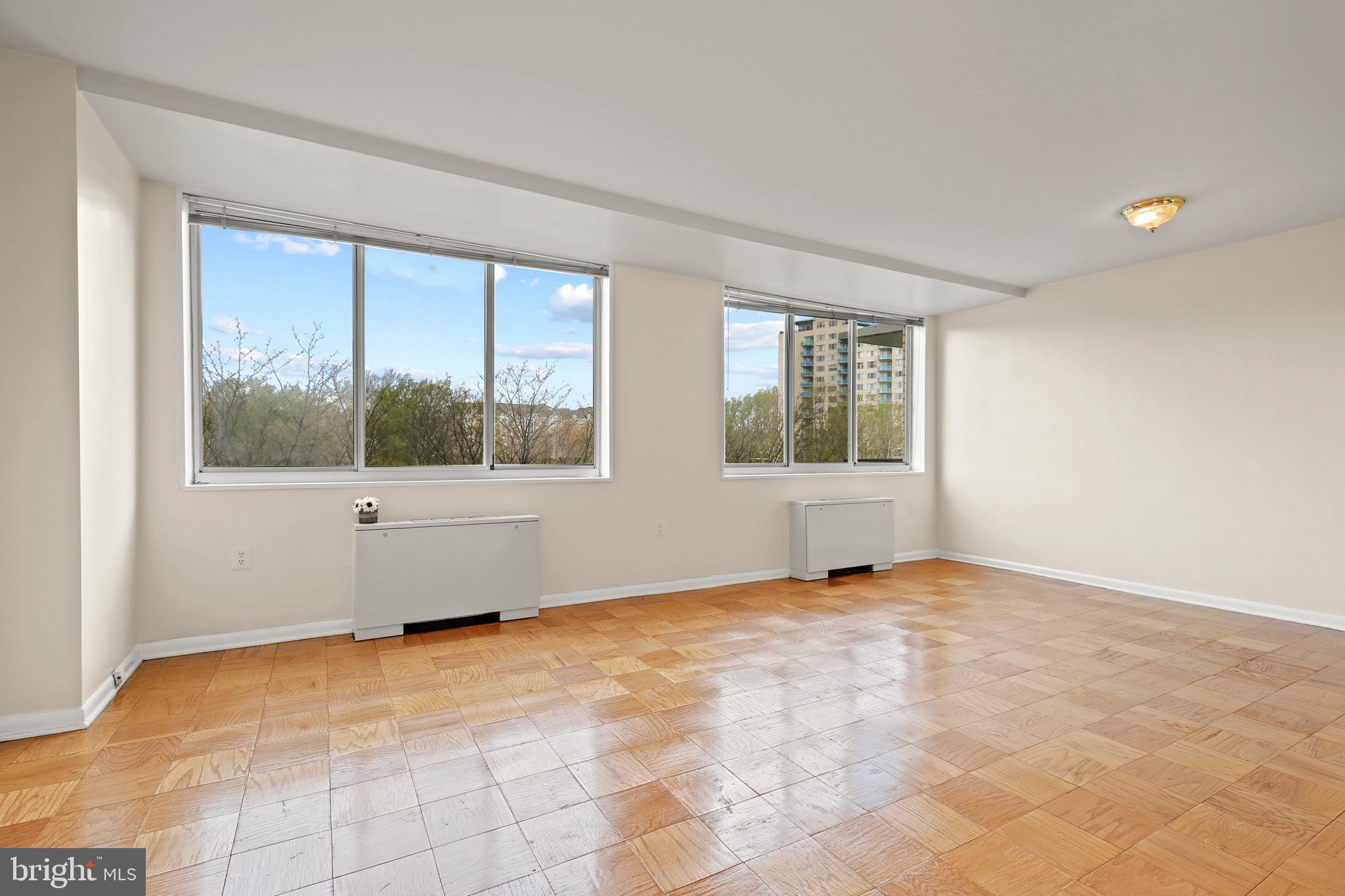 GROSVENOR PARK - Residential Lease