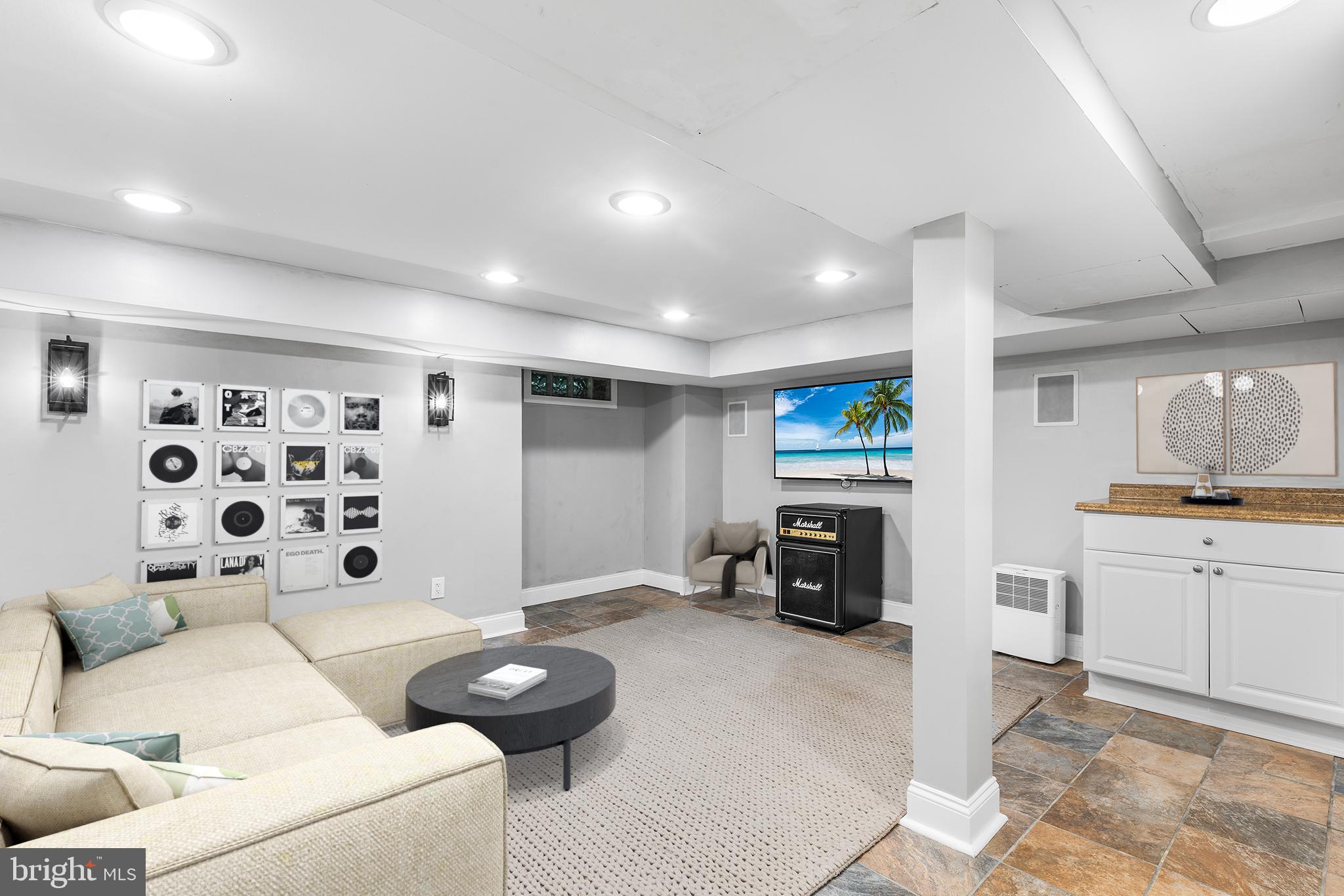 HAVERTOWN - Residential