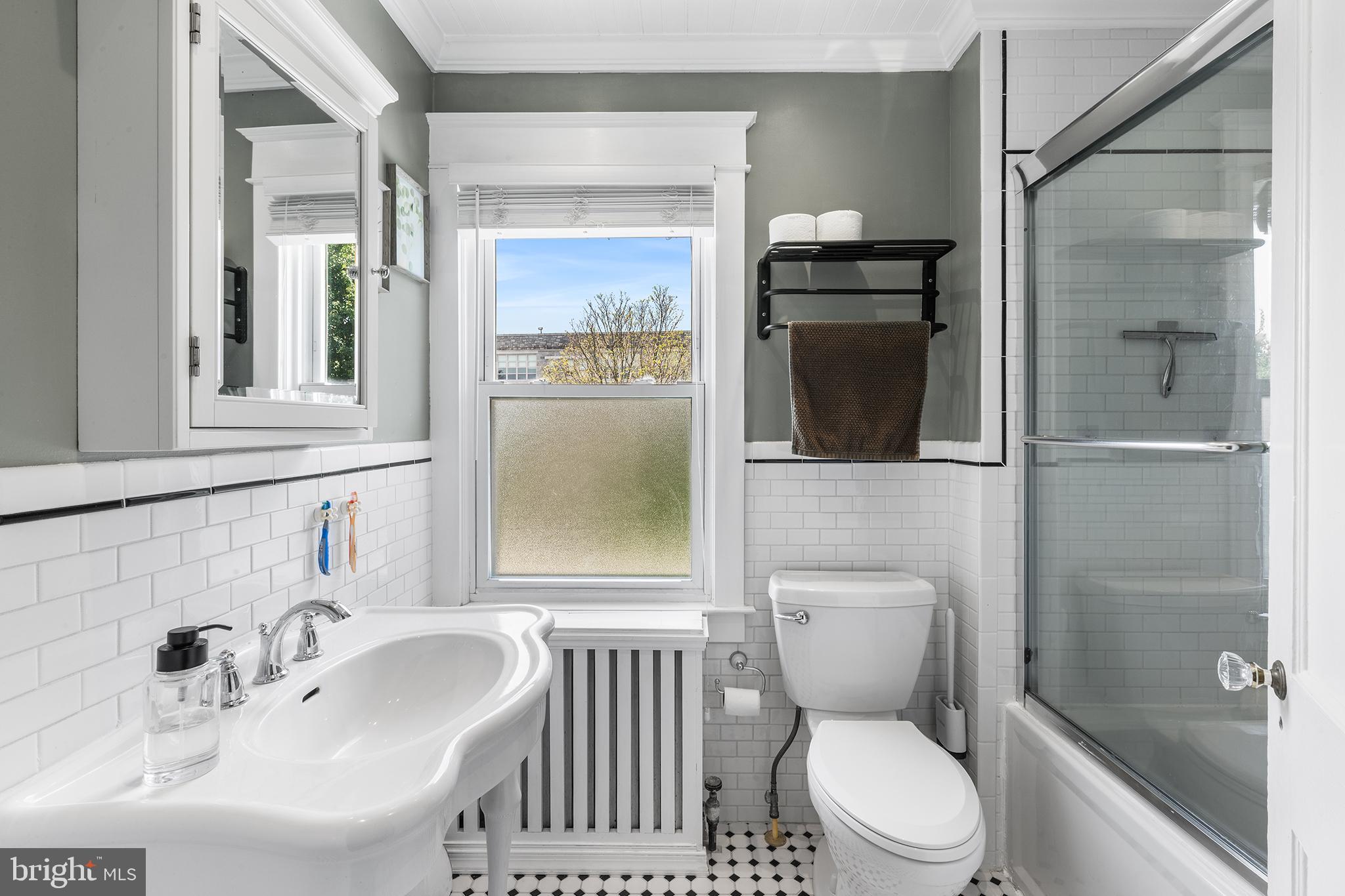 HAVERTOWN - Residential