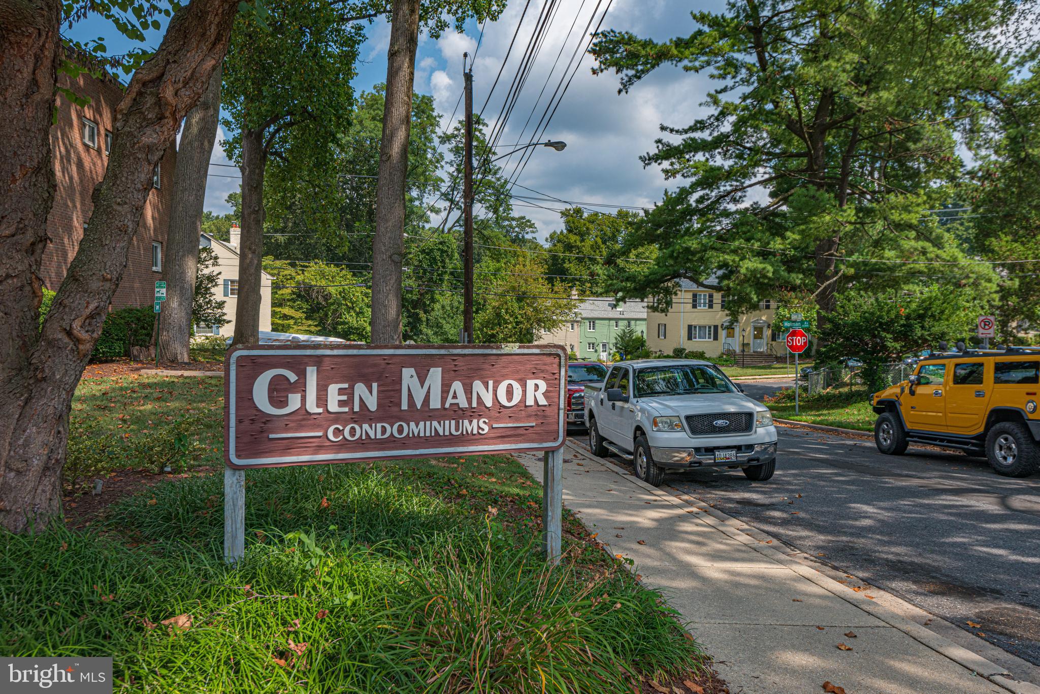 Updated condo with hardwood floors, granite counters, new paint and newer cabinets.  All utilities included in rent,  near Forest Glen metro station and easy access to 495, Georgia Ave., and Connecticut Ave.  Dining and Living room combined with lots of space for guests.  Your own locked storage room in LL.  Reserved parking and guest parking.  Laundry on premises.  Tenant occupied until end of February.