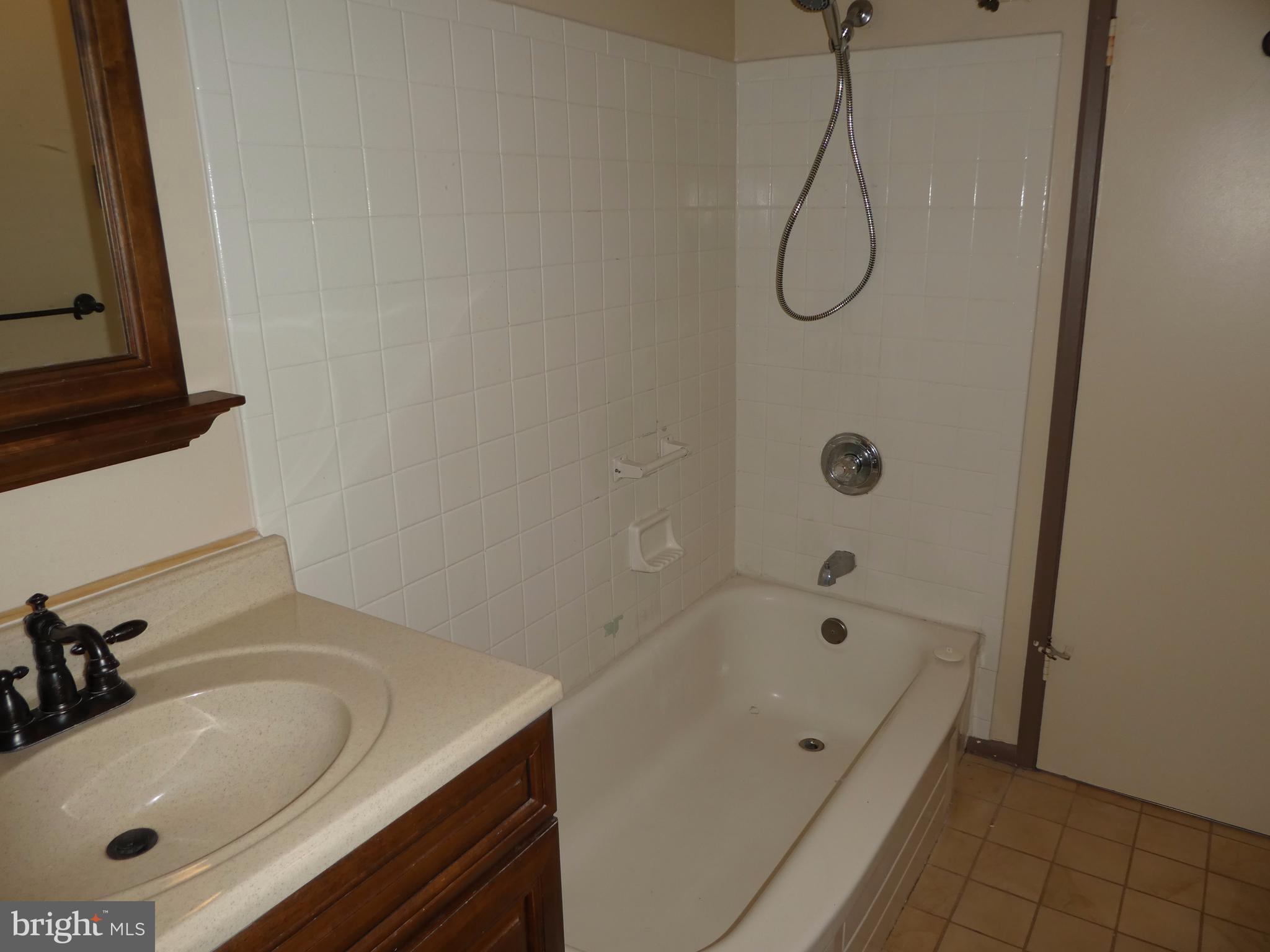 JOPPATOWNE - Residential Lease