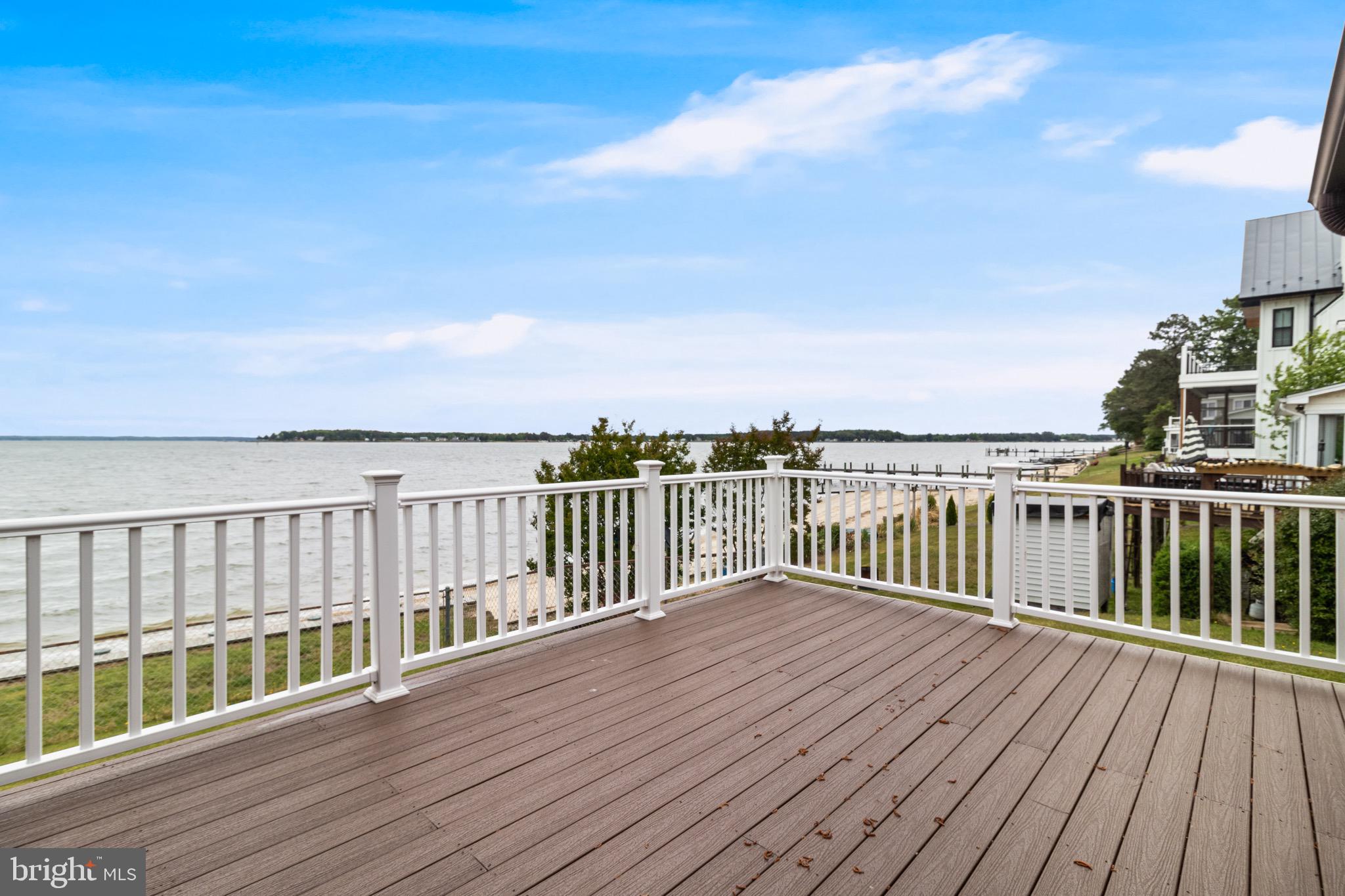 GLEBE HARBOR - Residential