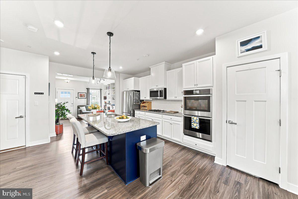 SINCLAIR SPRINGS - Residential