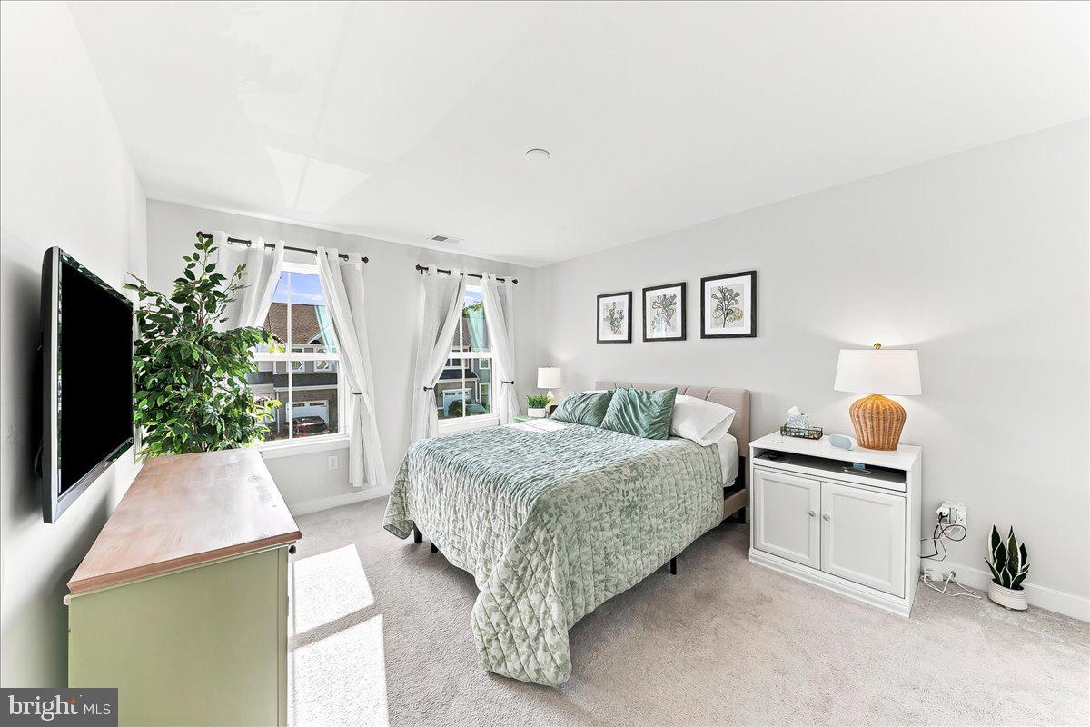 SINCLAIR SPRINGS - Residential