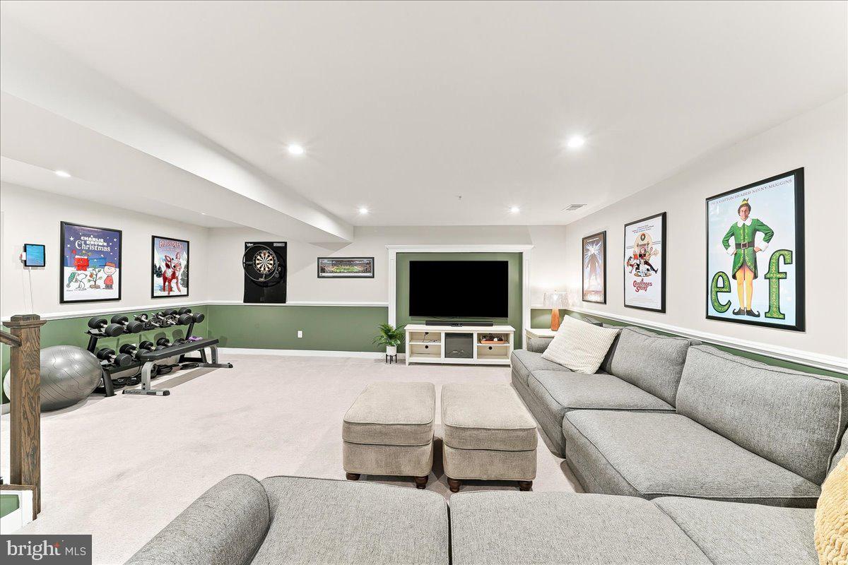 SINCLAIR SPRINGS - Residential
