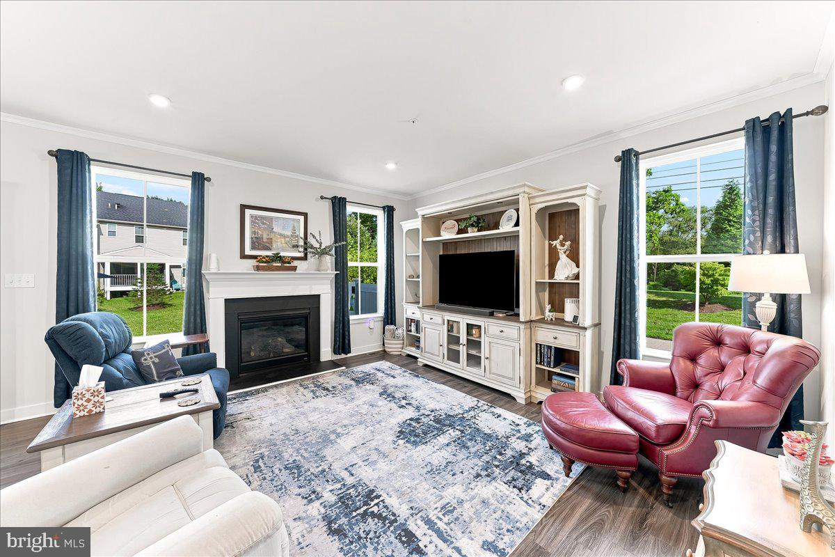 SINCLAIR SPRINGS - Residential