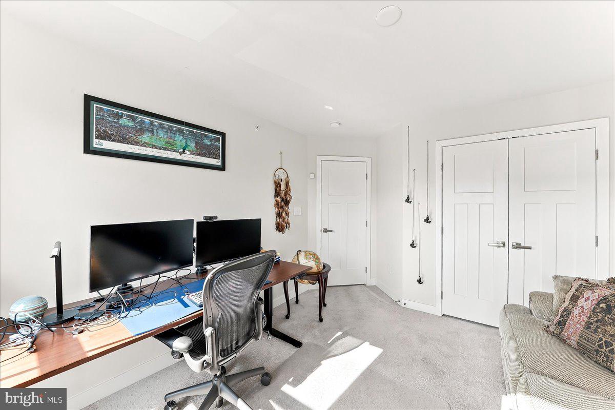 SINCLAIR SPRINGS - Residential