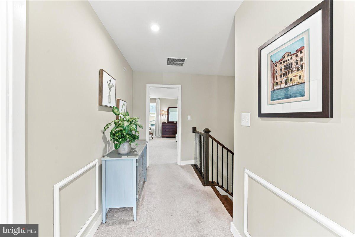 SINCLAIR SPRINGS - Residential