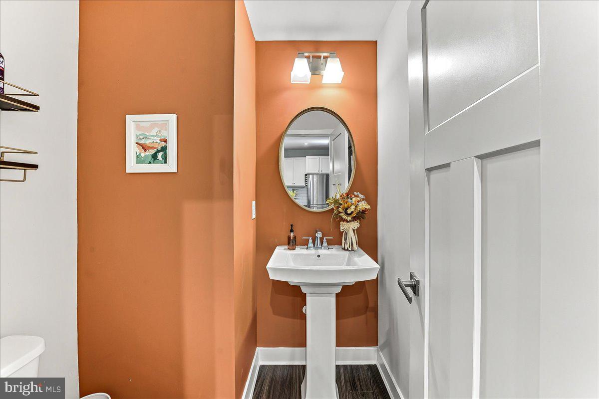 SINCLAIR SPRINGS - Residential