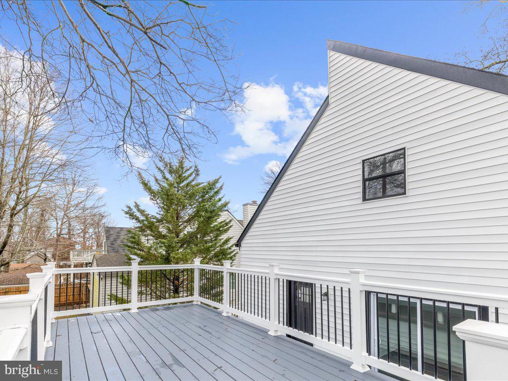 OYSTER HARBOR - Residential