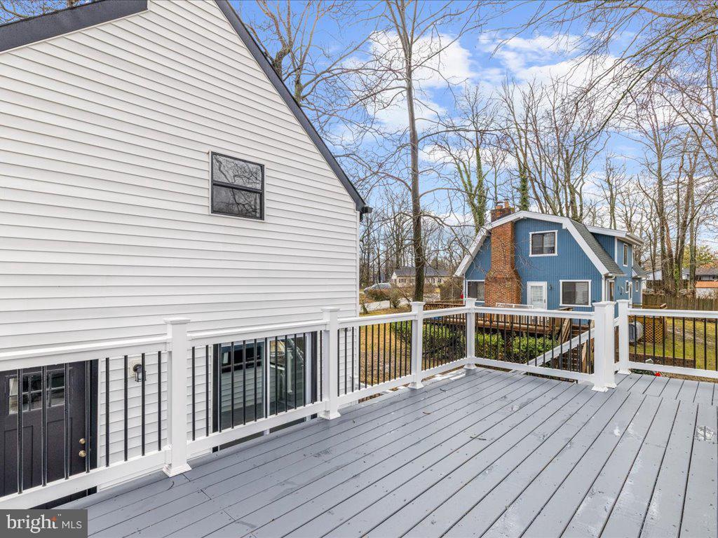 OYSTER HARBOR - Residential