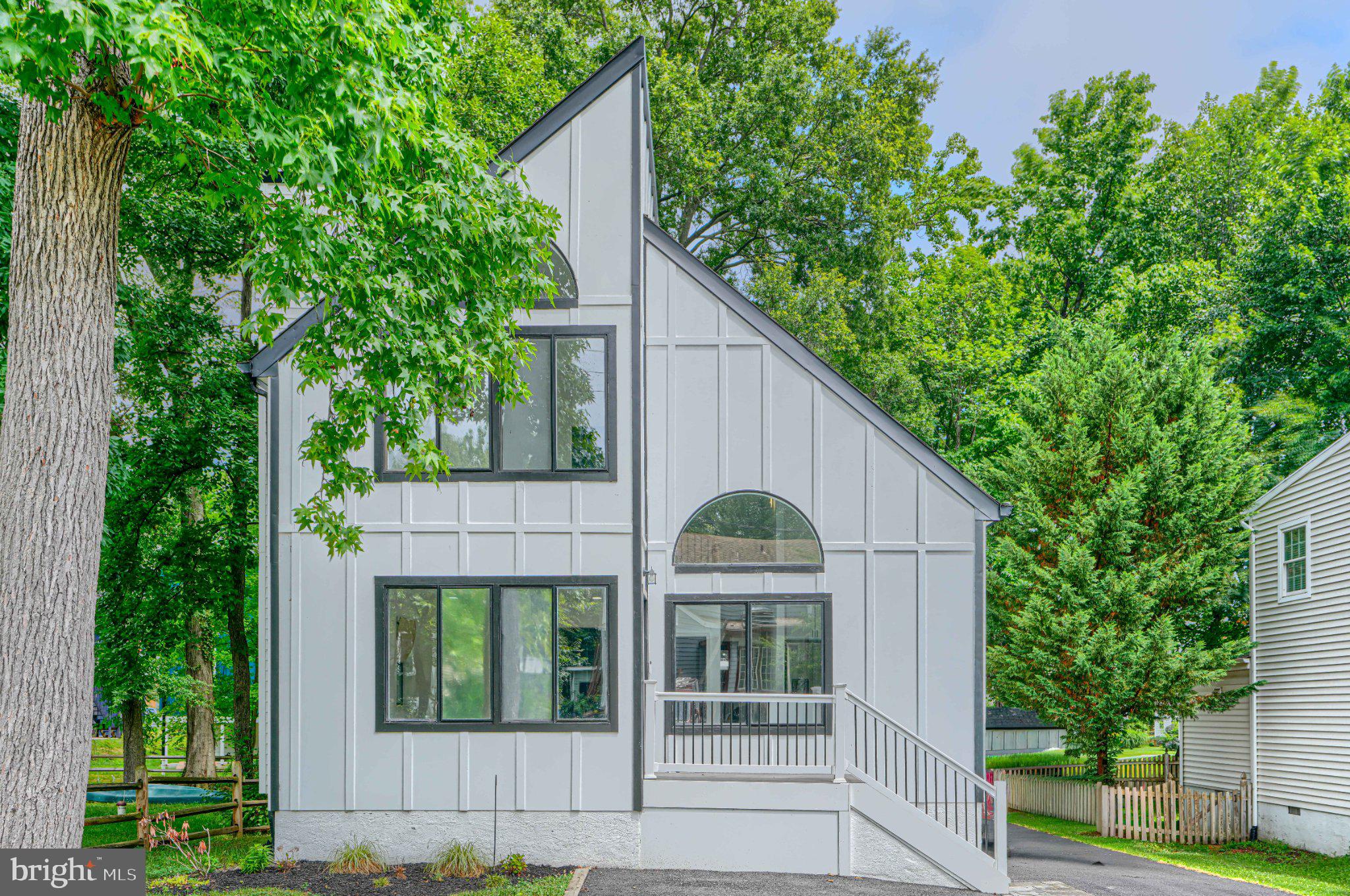 OYSTER HARBOR - Residential