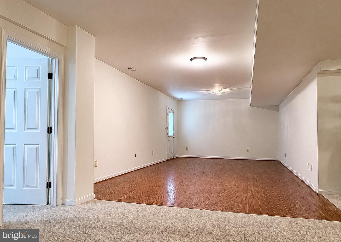 GREENBRIER - Residential