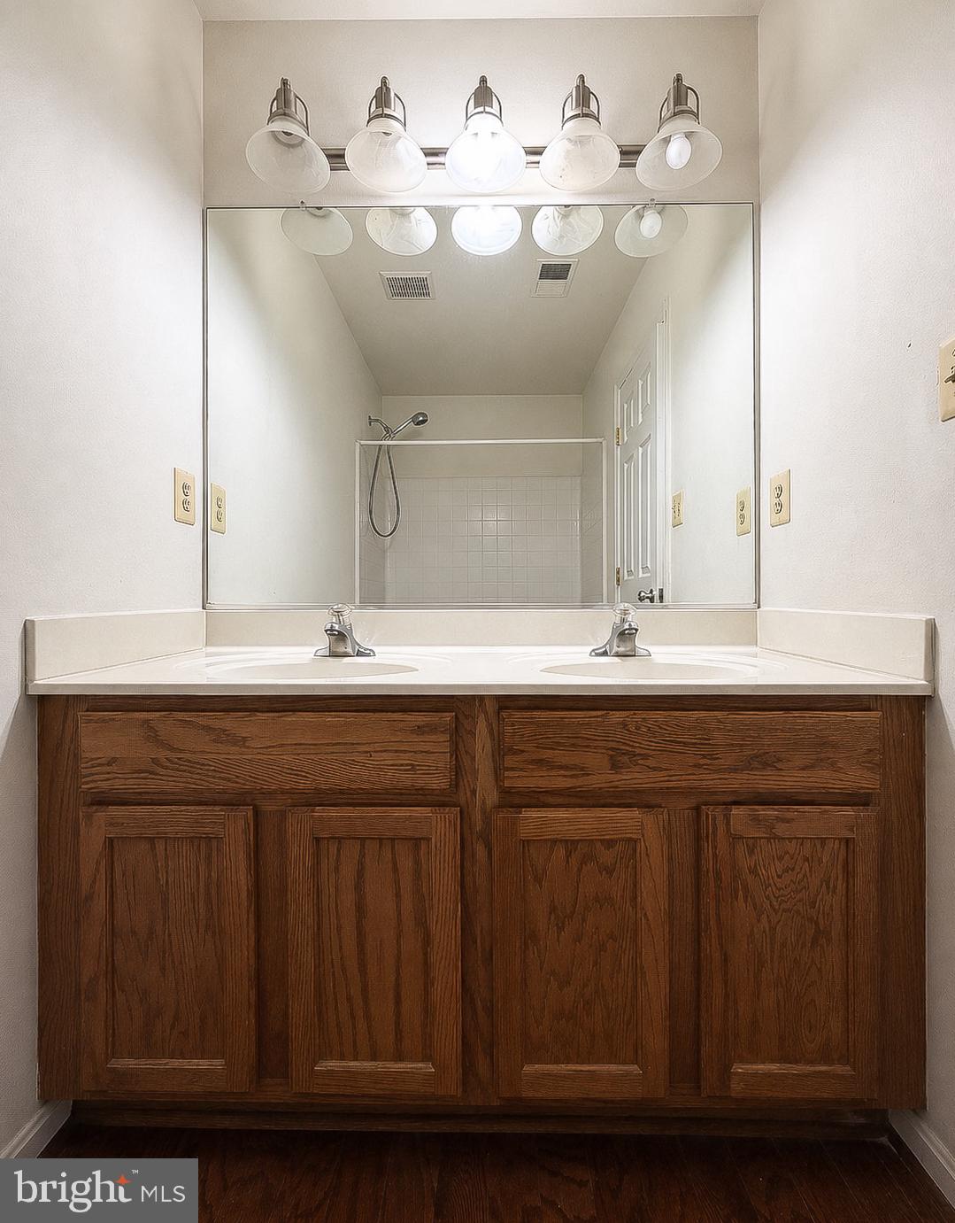 GREENBRIER - Residential