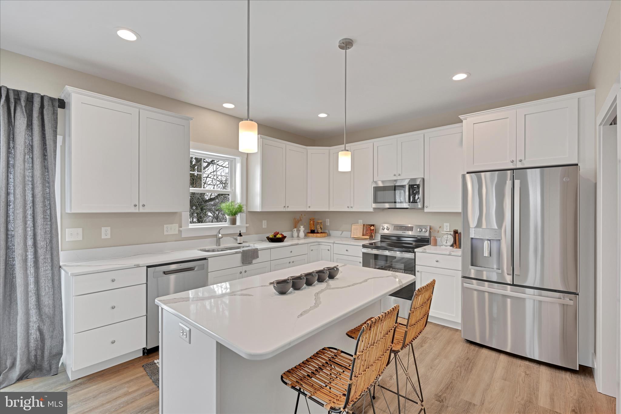 SOUTHERN VILLAGE - Residential