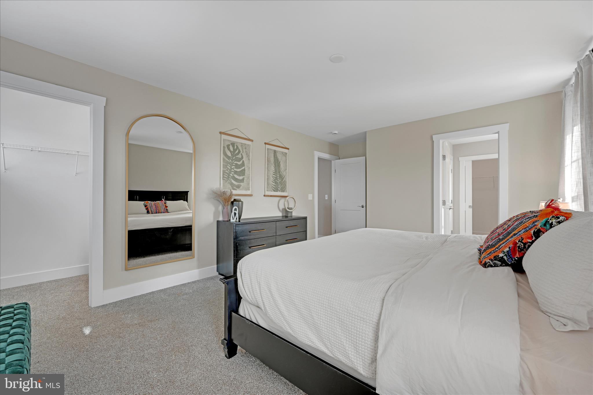 SOUTHERN VILLAGE - Residential