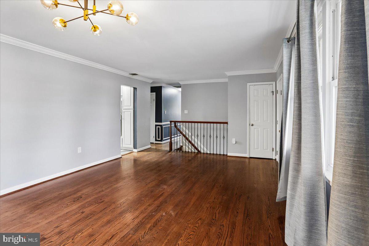 GLEN OAKS - Residential