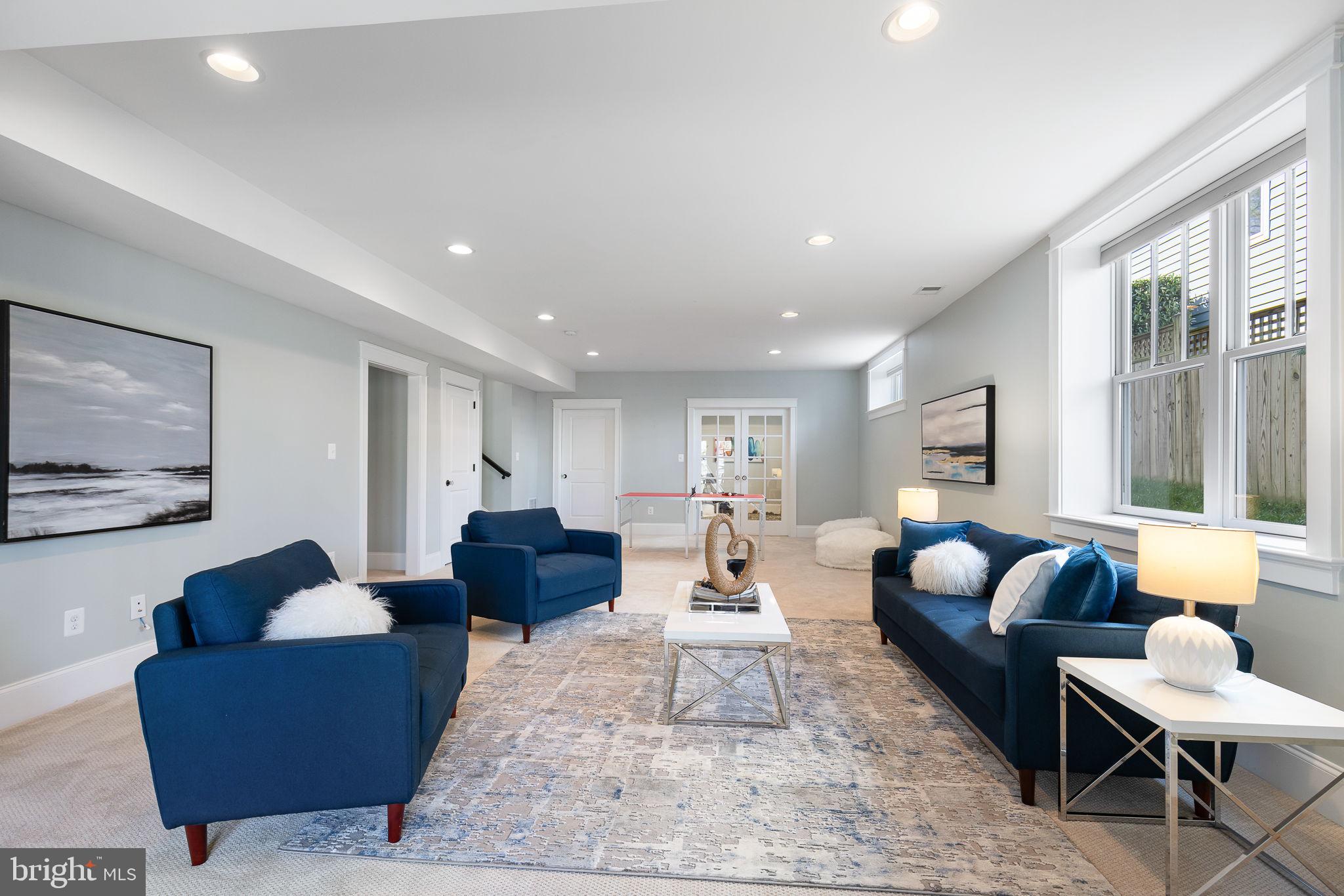 WAYCROFT - WOODLAWN - Residential
