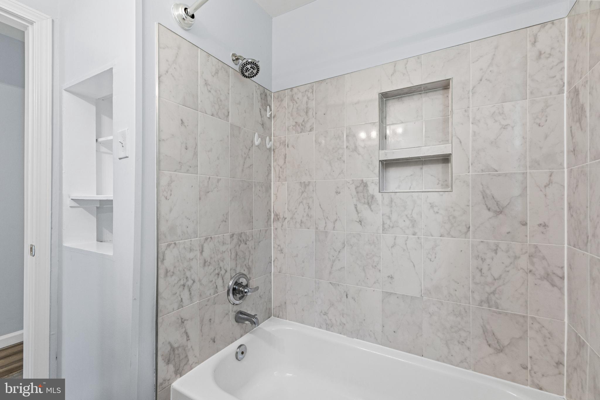 TRIPOLI HEIGHTS - Residential
