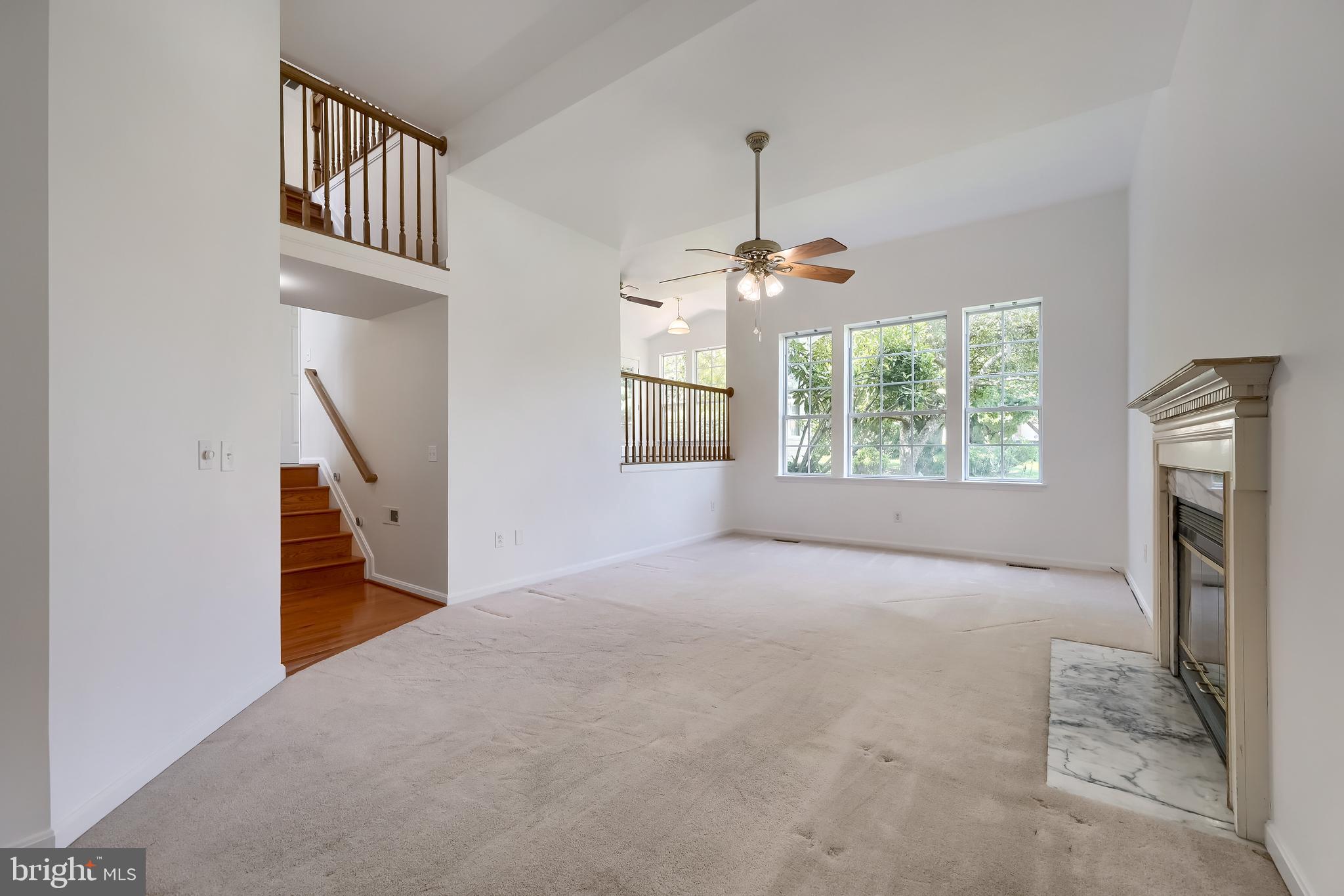 SEVEN OAKS - Residential