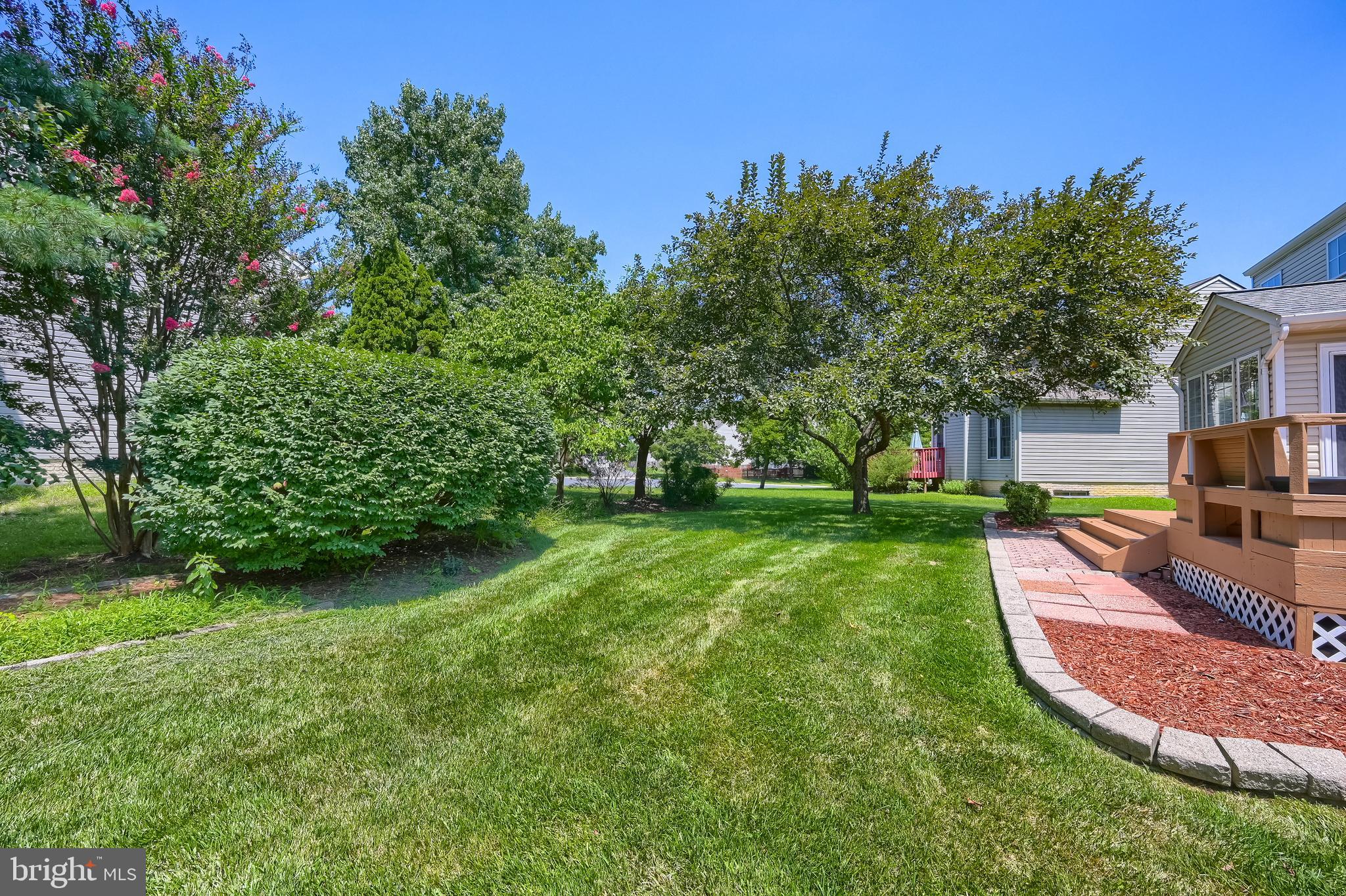 SEVEN OAKS - Residential