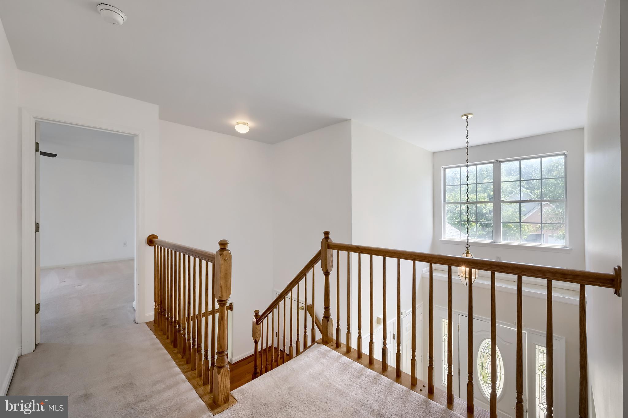 SEVEN OAKS - Residential