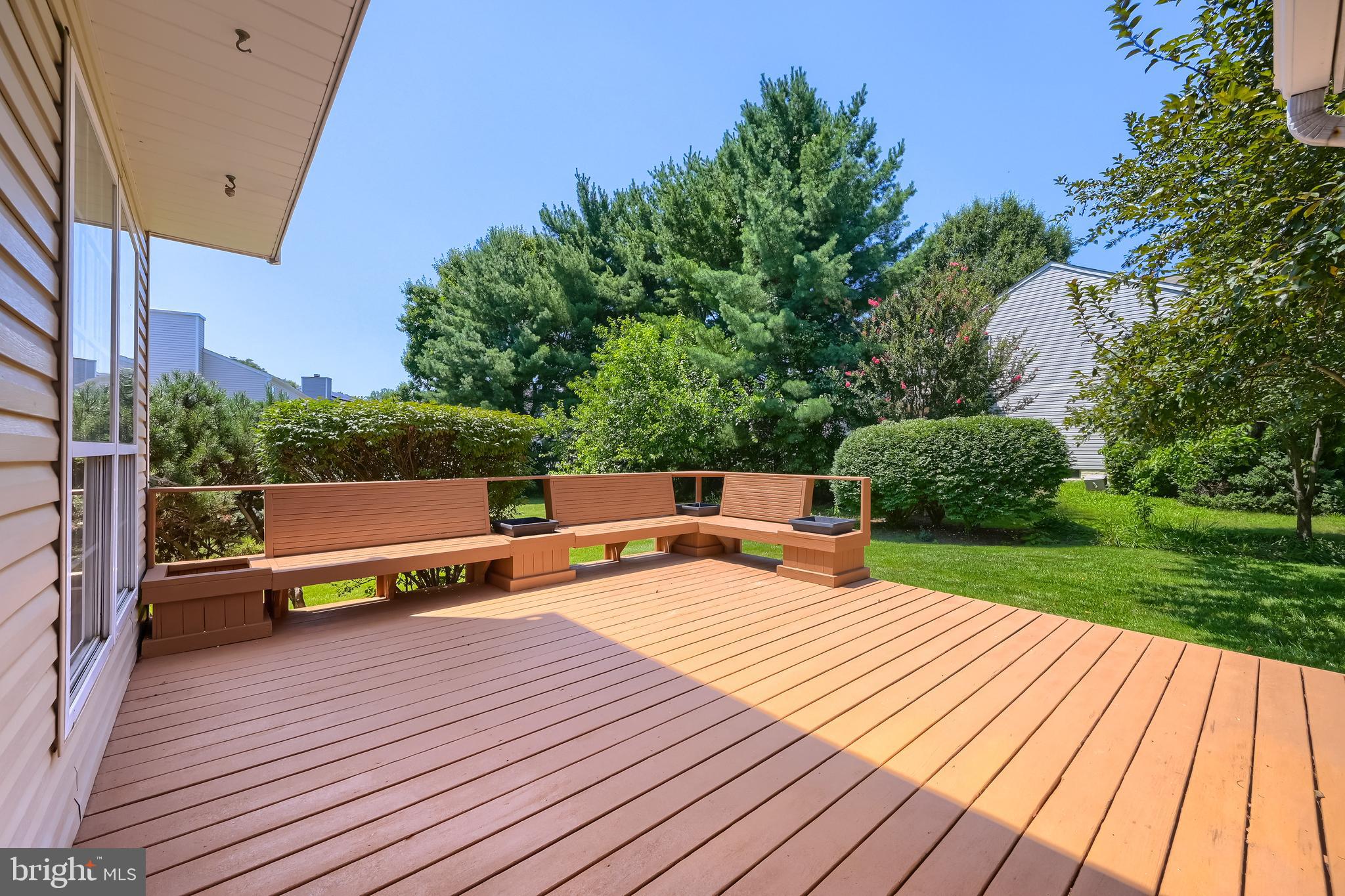 SEVEN OAKS - Residential