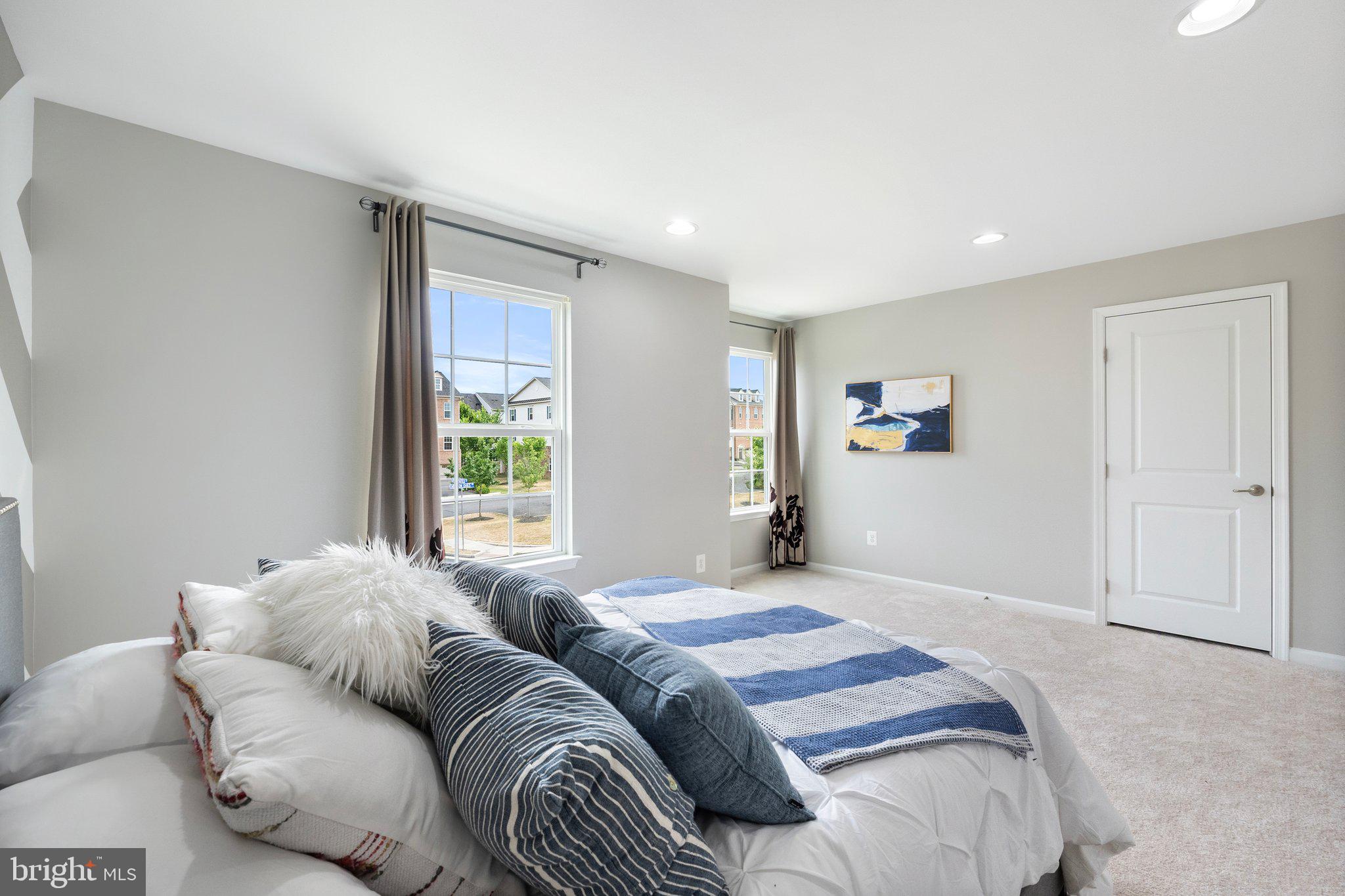 KIRKPATRICK WEST - Residential